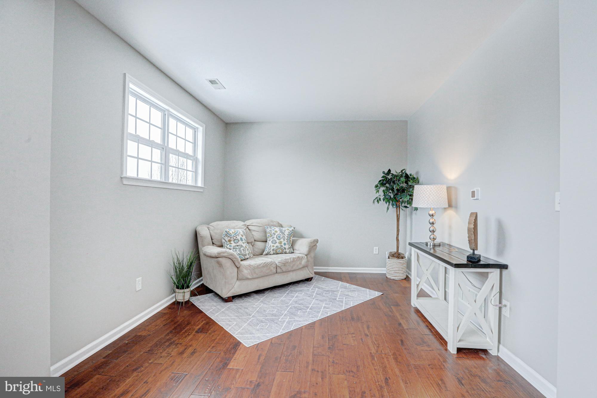 ESTATES AT ST ANNE - Residential