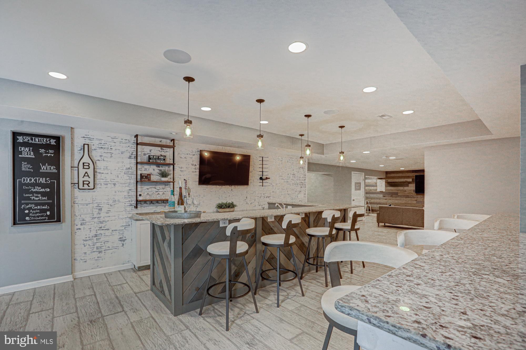 ESTATES AT ST ANNE - Residential