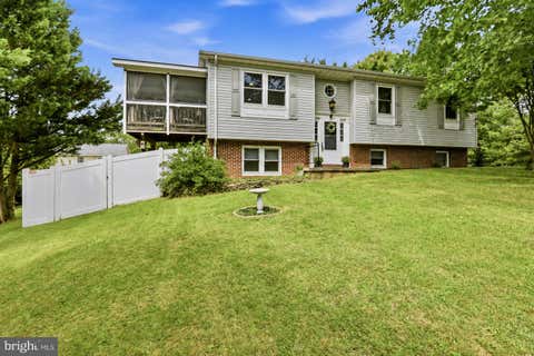 Homes For Sale - 1179 Brook Court<br/> Warren County, FRONT ROYAL, VA 22630
