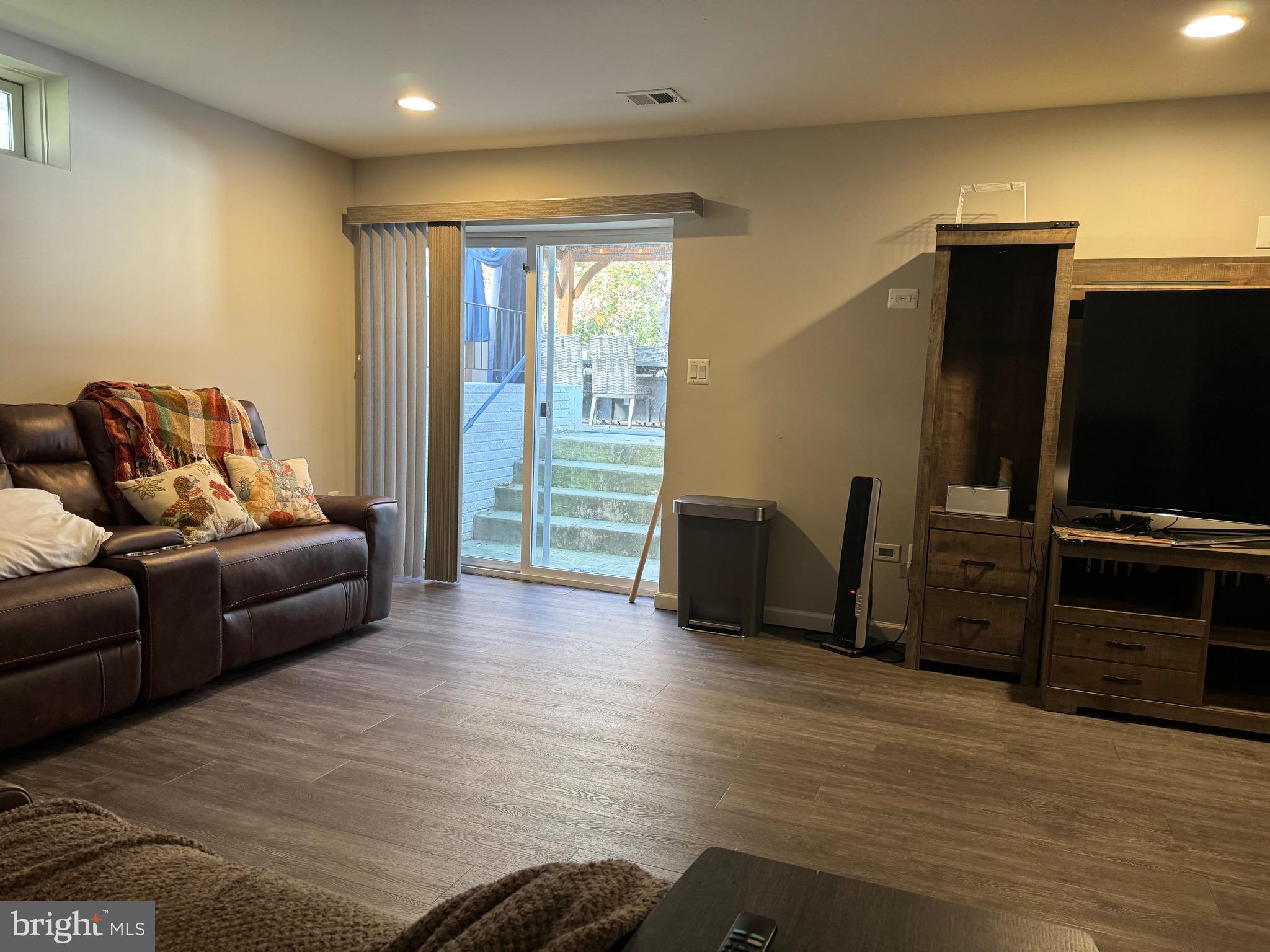 TANYARD COVE NORTH - Residential