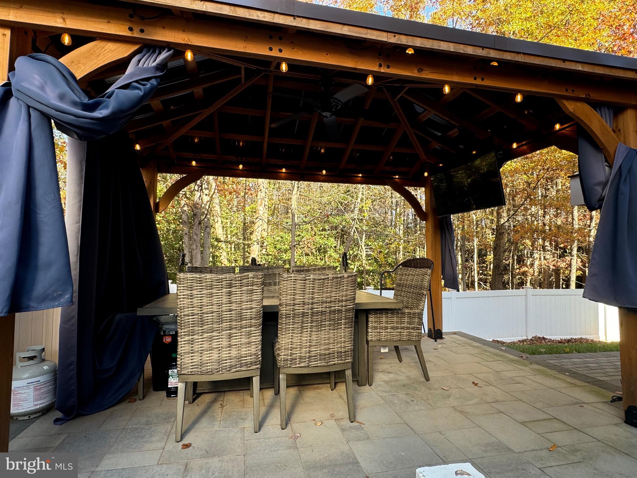 TANYARD COVE NORTH - Residential