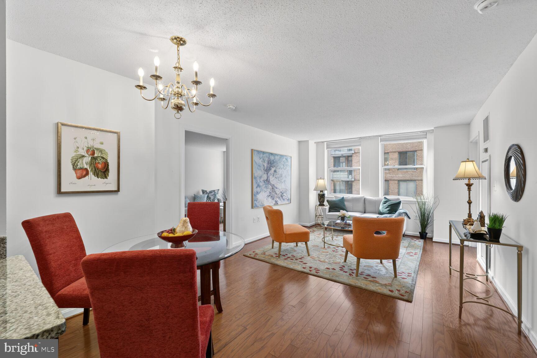 JEFFERSON RESIDENCES - Residential