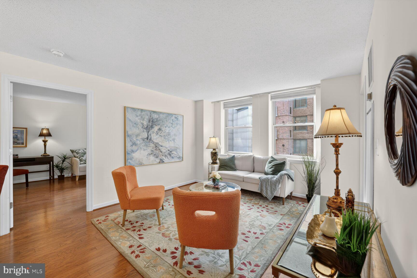 JEFFERSON RESIDENCES - Residential