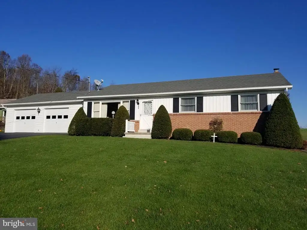 632 Foundry Road, McAlisterville, PA 17049