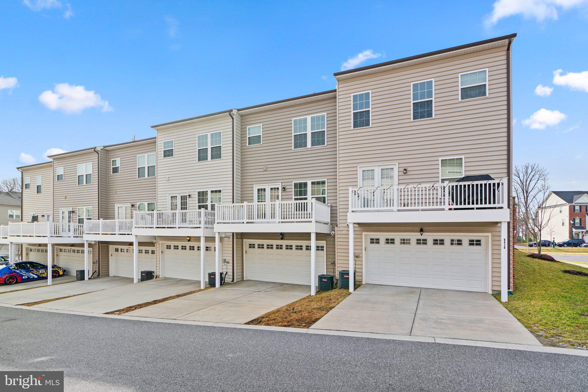 BALLARD GREEN - Residential Lease