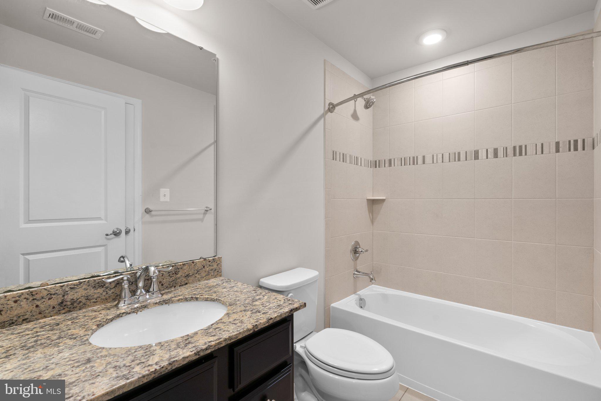 BALLARD GREEN - Residential Lease