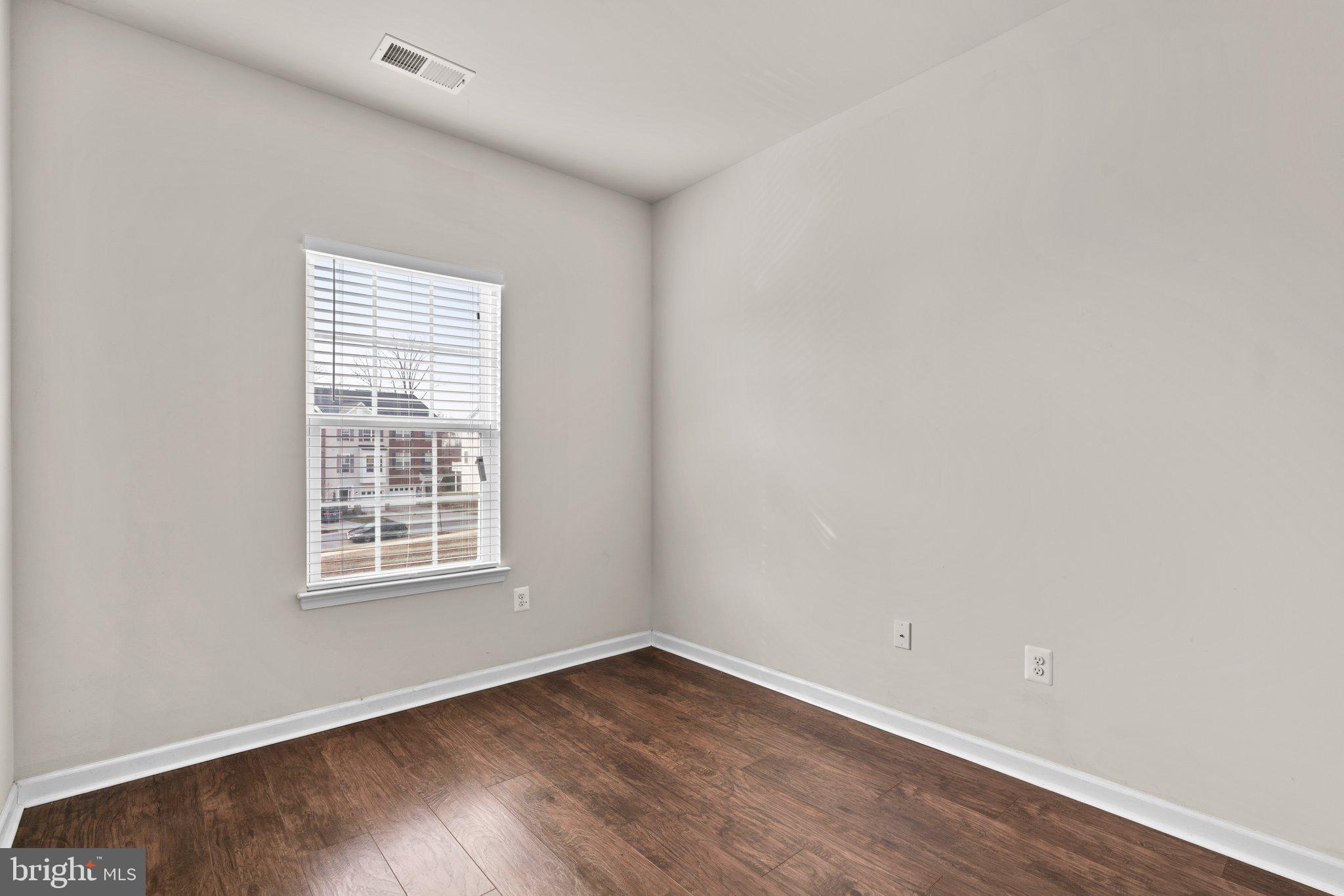 BALLARD GREEN - Residential Lease