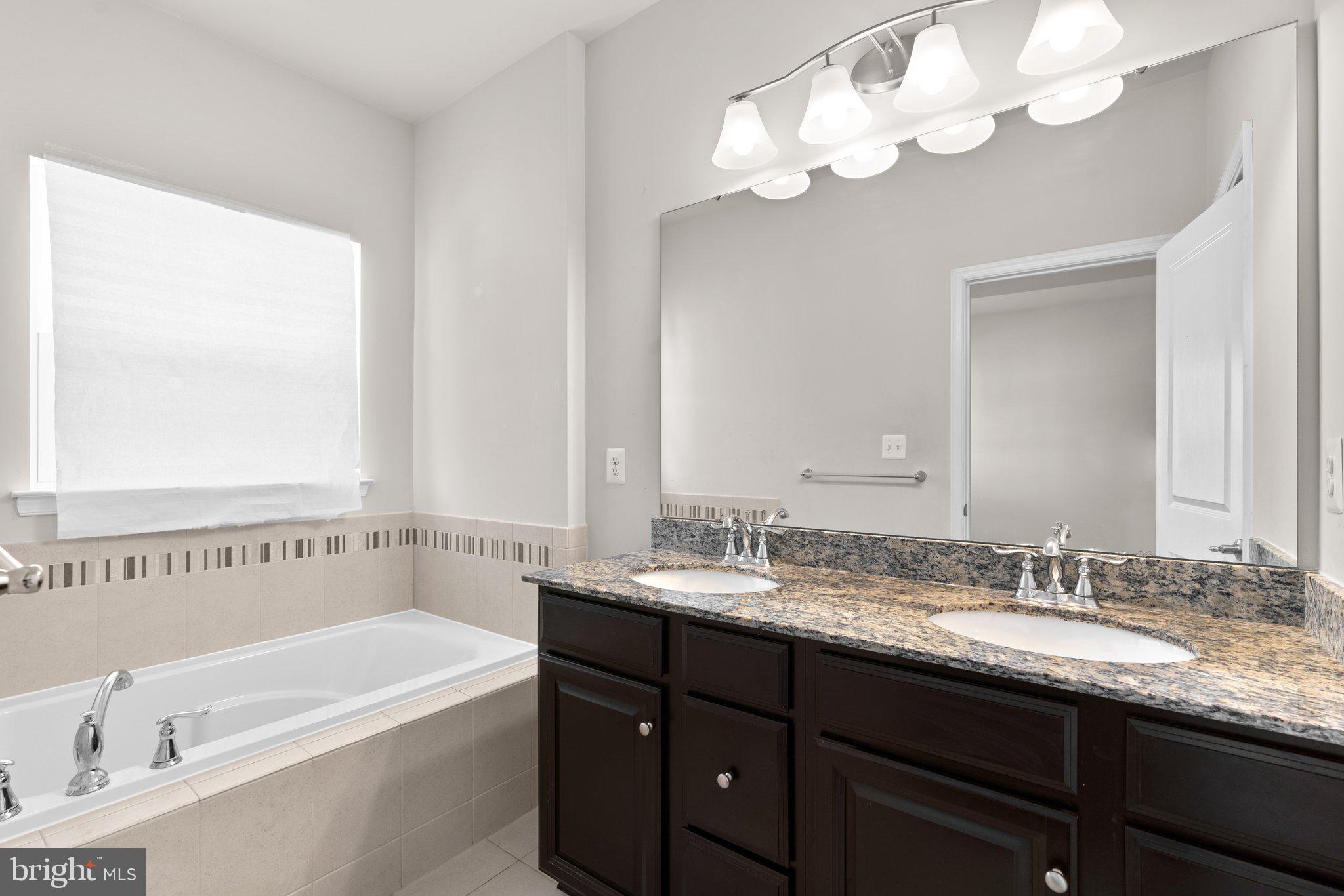 BALLARD GREEN - Residential Lease