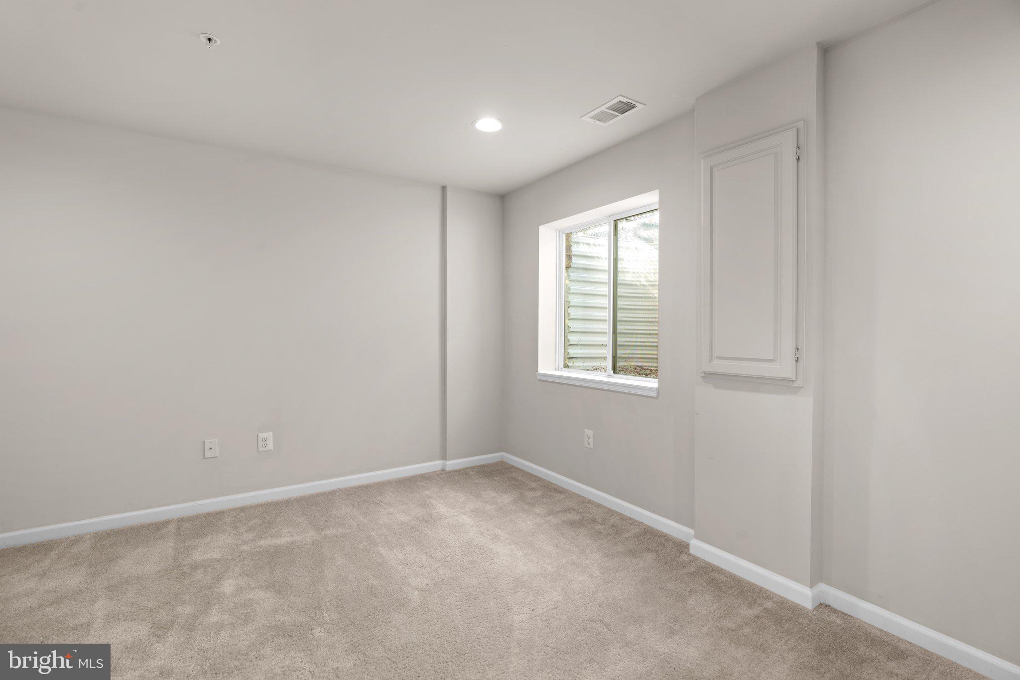 BALLARD GREEN - Residential Lease