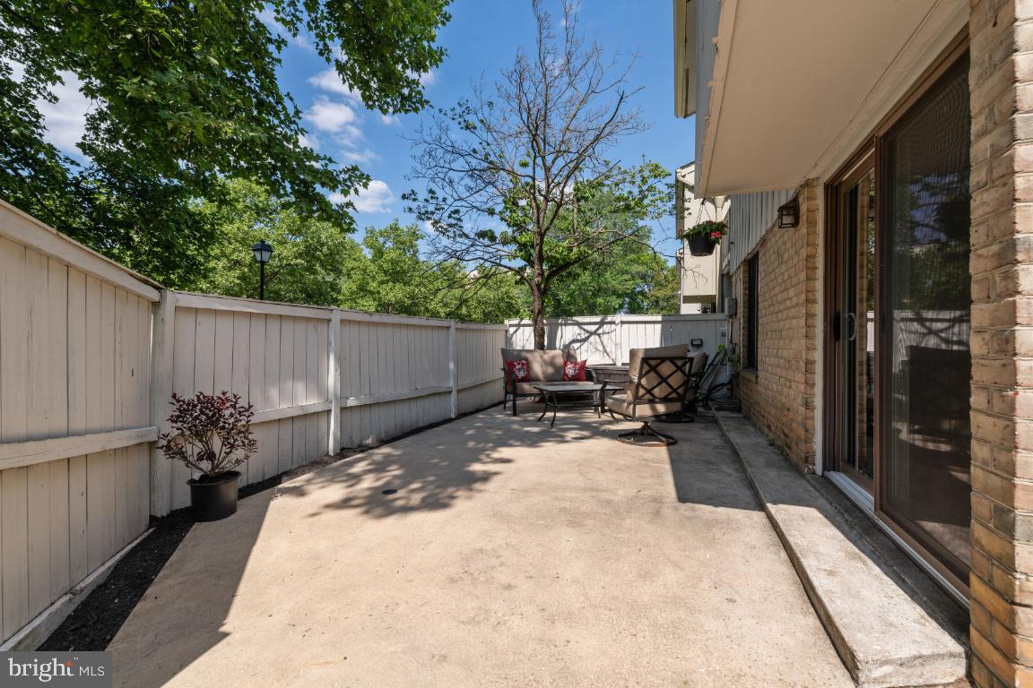 VILLAGE OF CLARYS FOREST - Residential