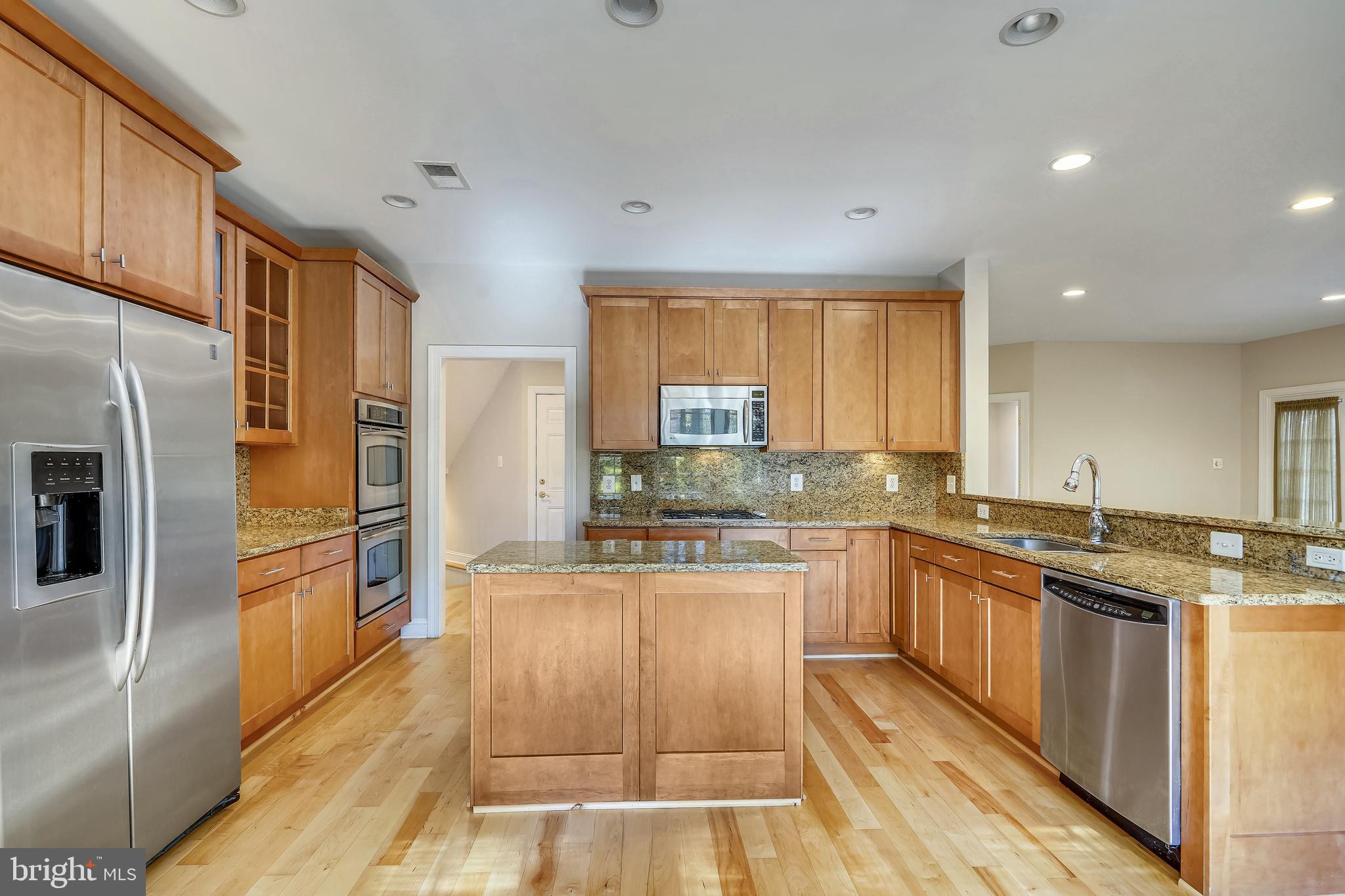 ANNAPOLIS RIDGE - Residential