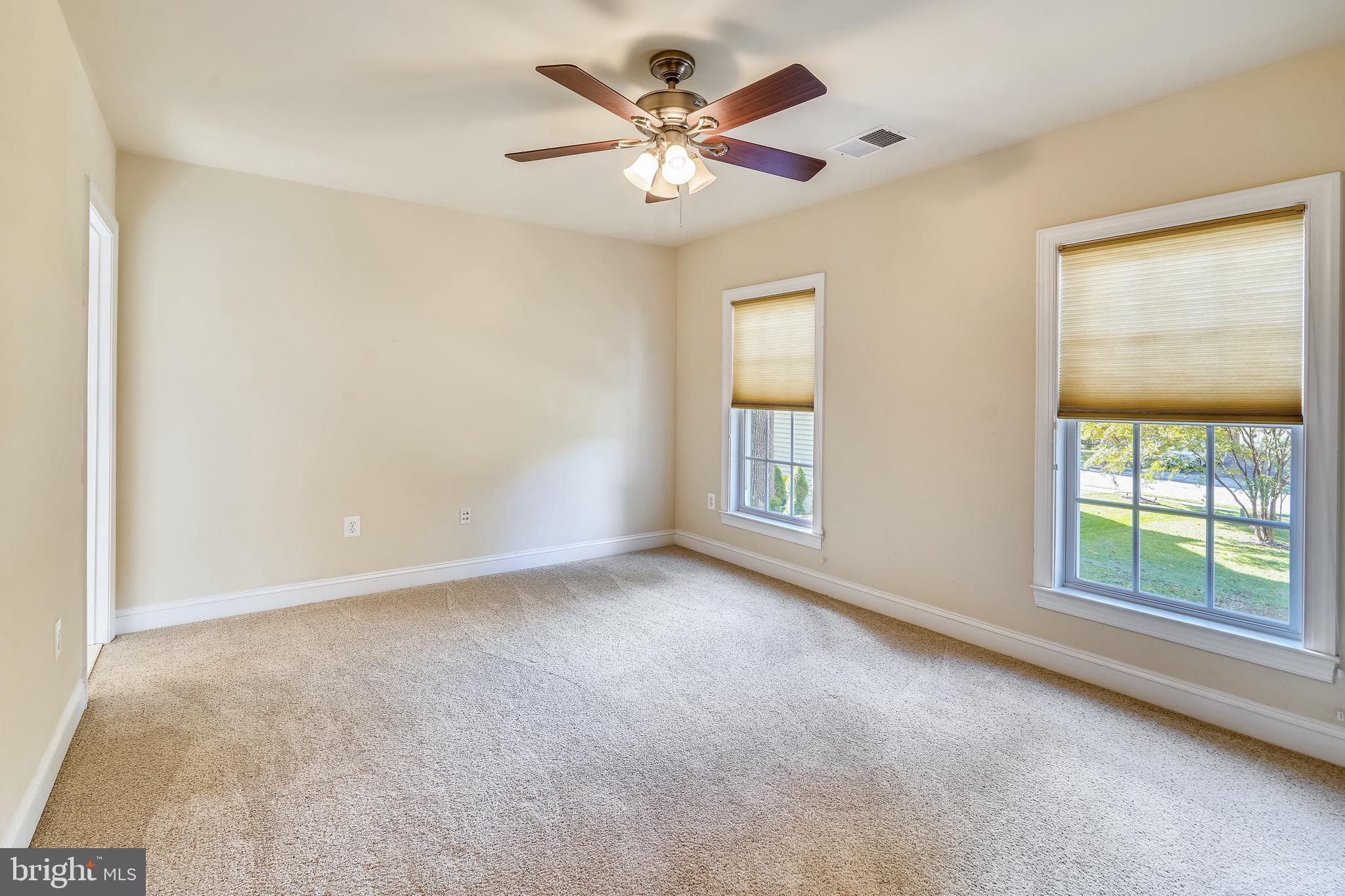 ANNAPOLIS RIDGE - Residential