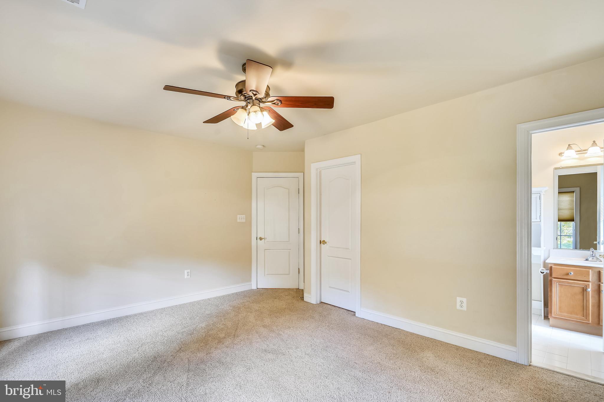 ANNAPOLIS RIDGE - Residential