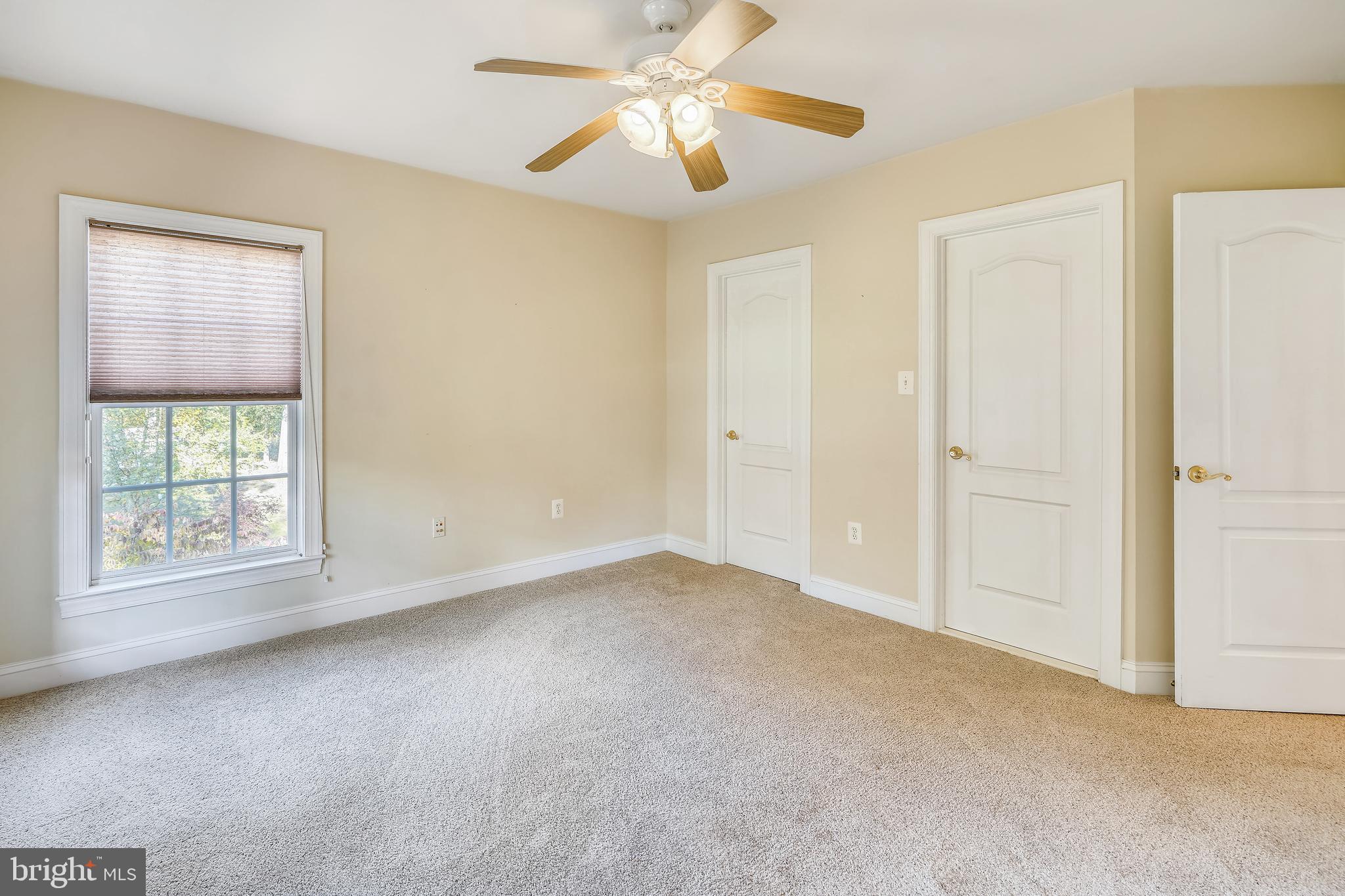 ANNAPOLIS RIDGE - Residential