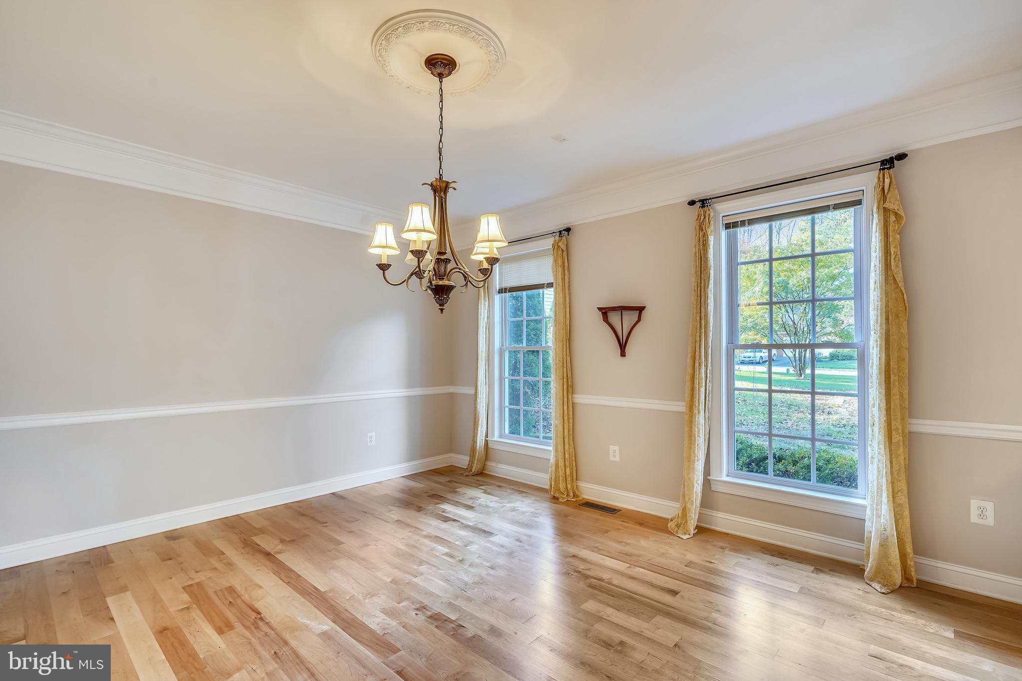 ANNAPOLIS RIDGE - Residential