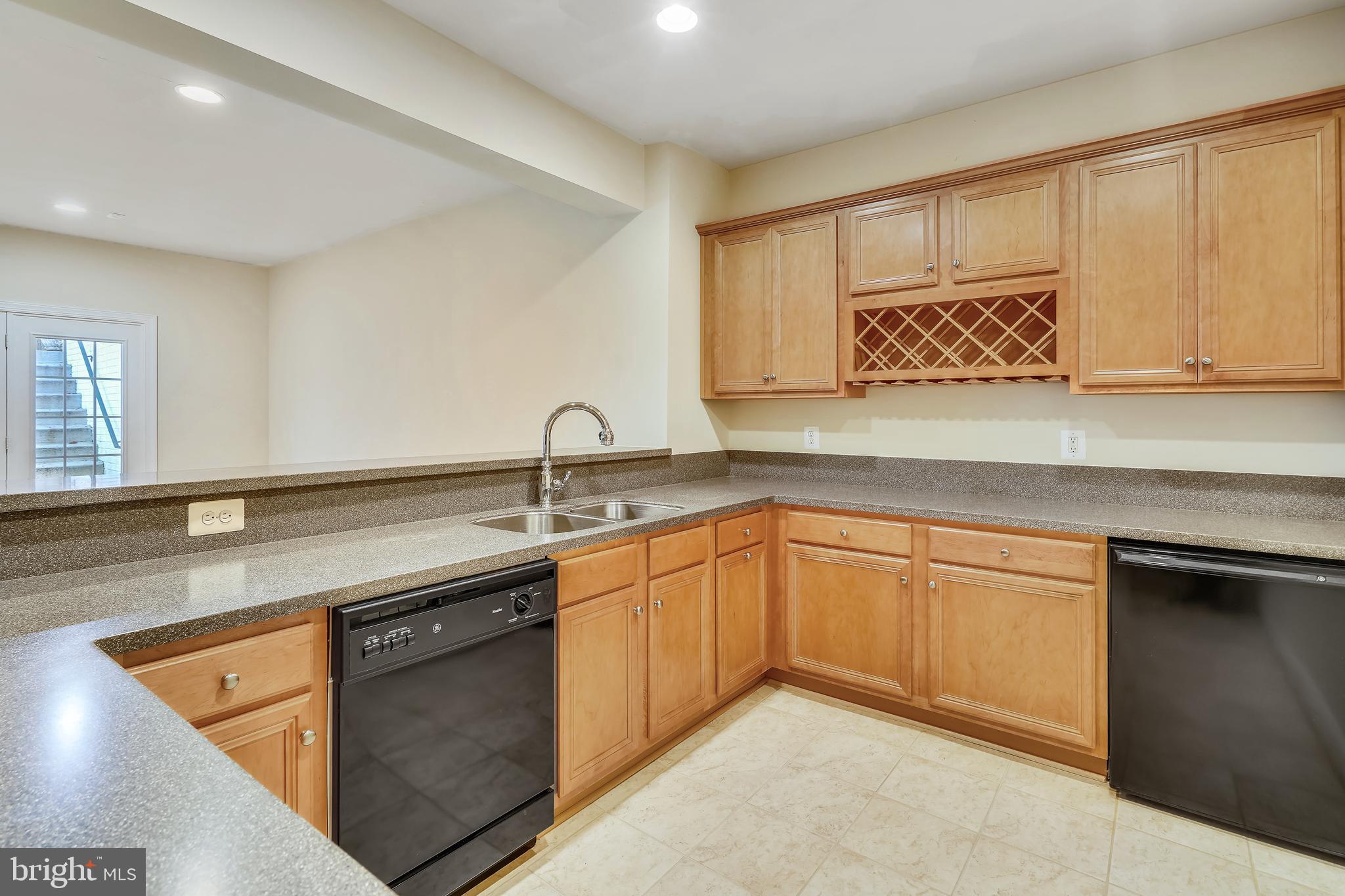 ANNAPOLIS RIDGE - Residential