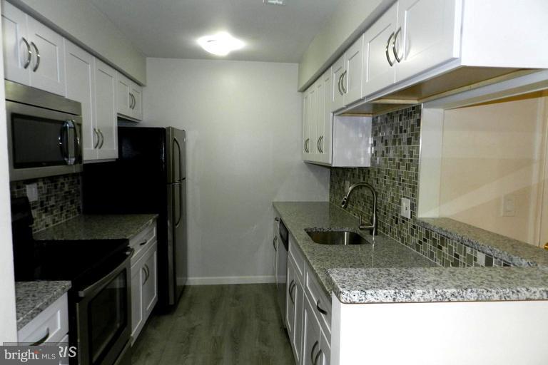 TIERS AT SILVER SPRING - Residential Lease