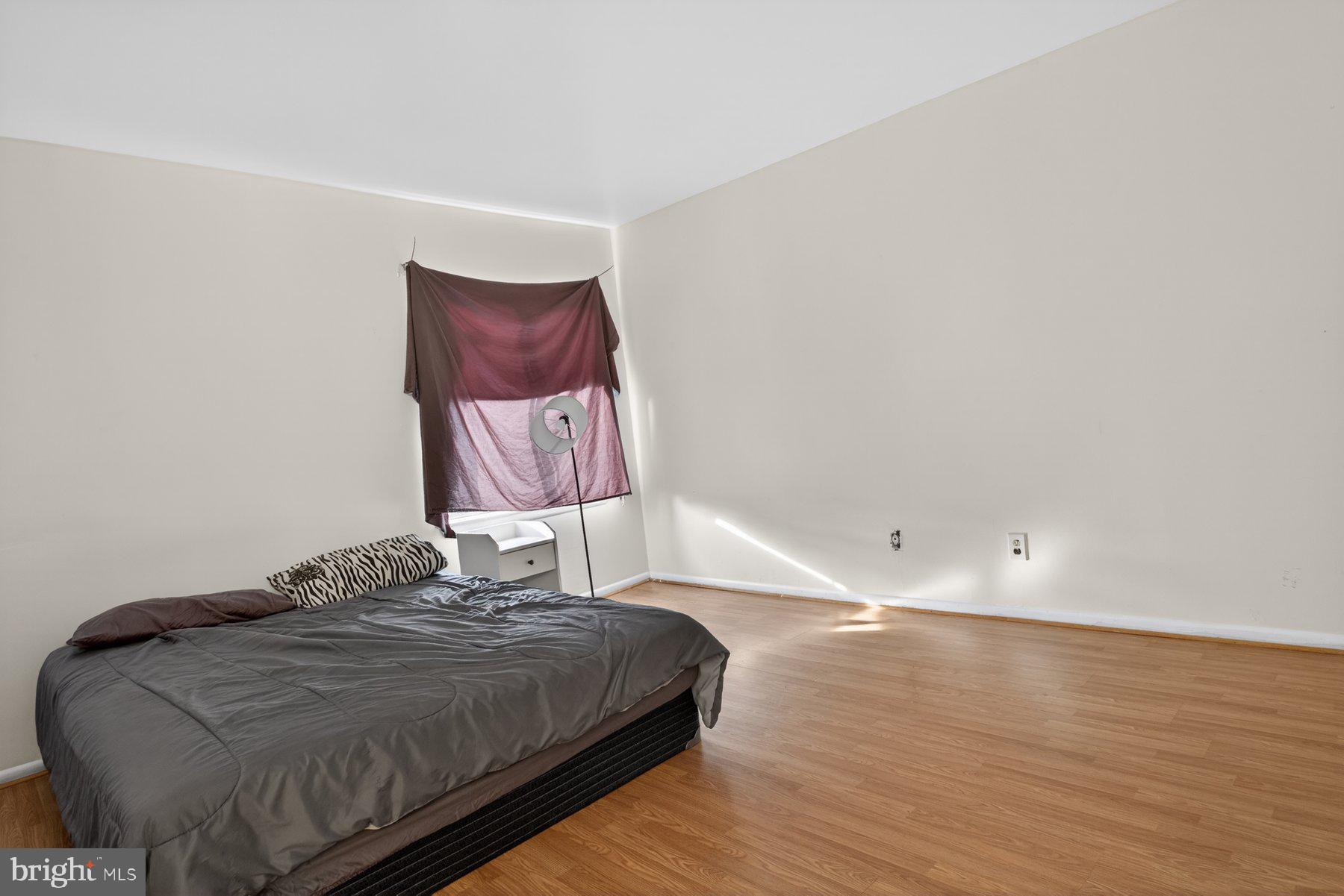 CHERRY GLEN CONDOS - Residential