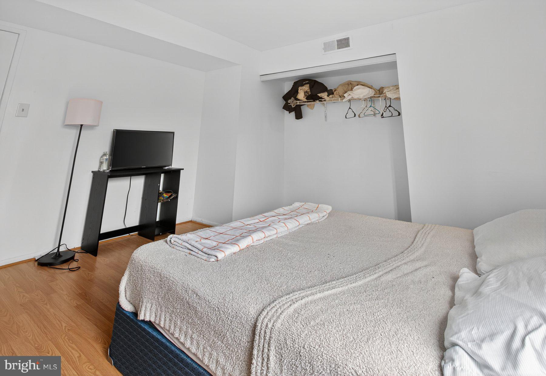 CHERRY GLEN CONDOS - Residential