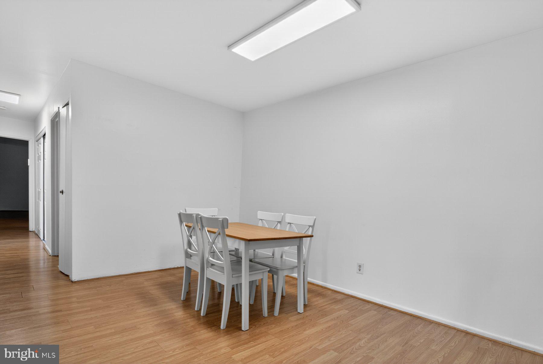 CHERRY GLEN CONDOS - Residential