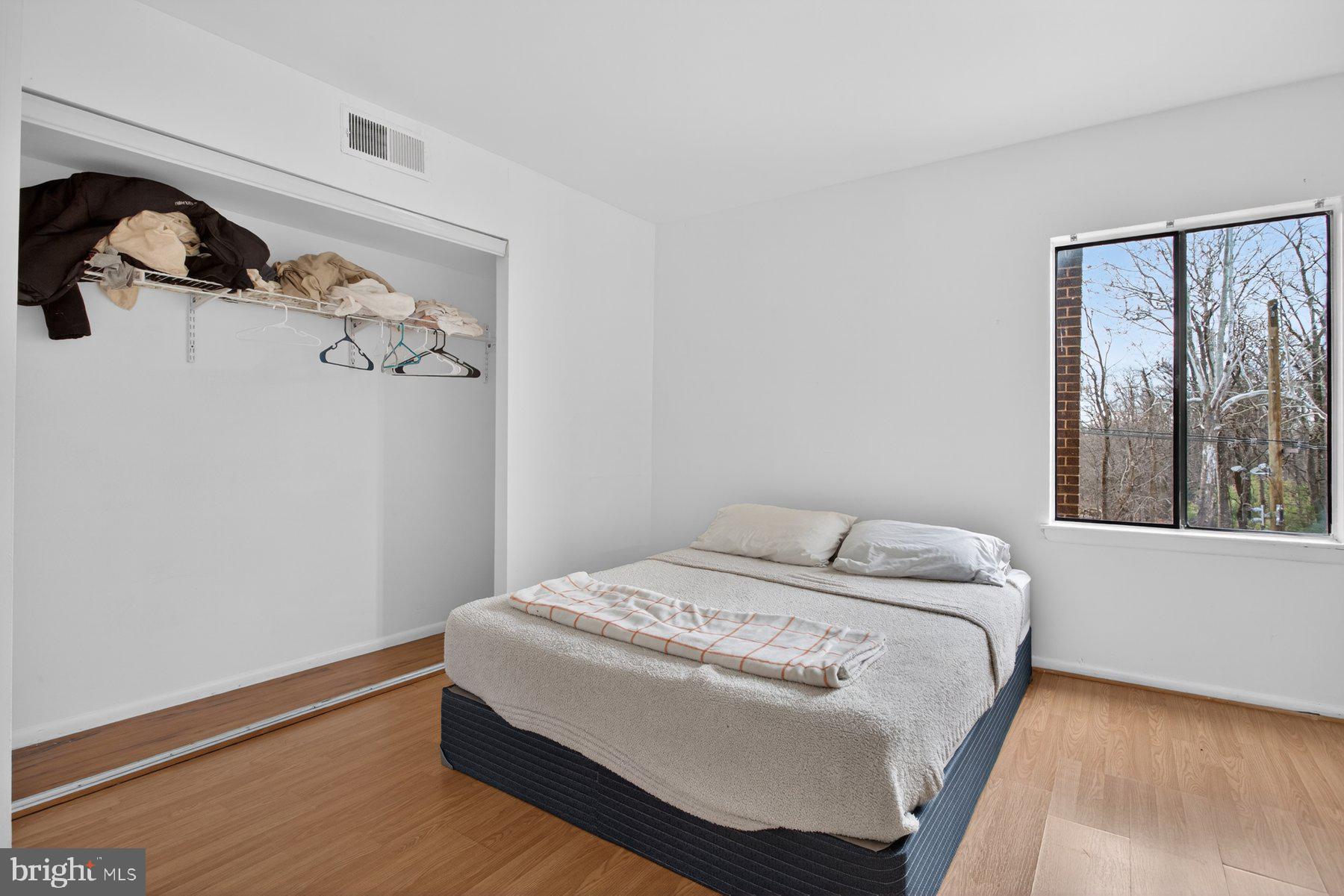 CHERRY GLEN CONDOS - Residential