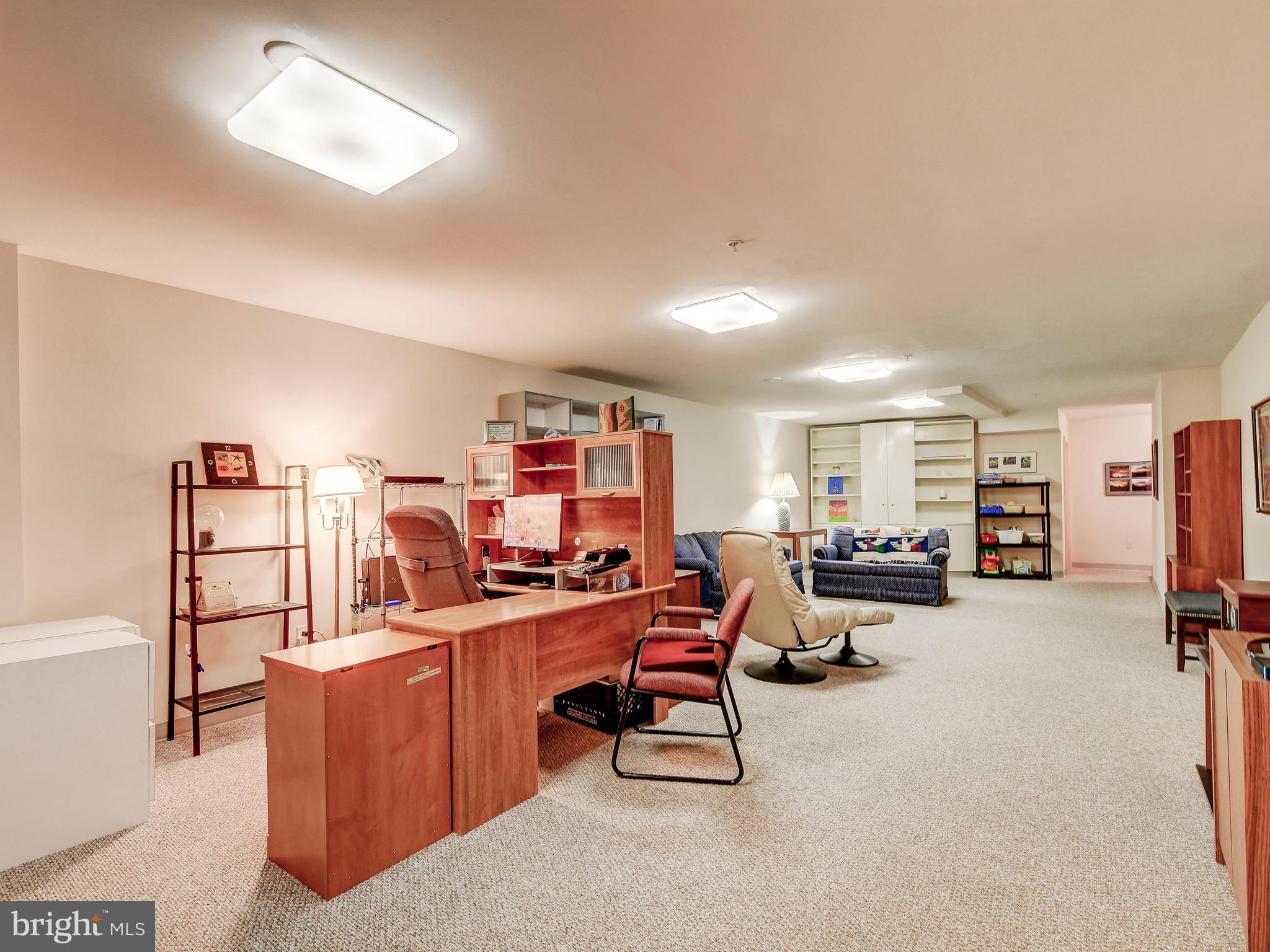 GREY ROCK VILLAS - Residential