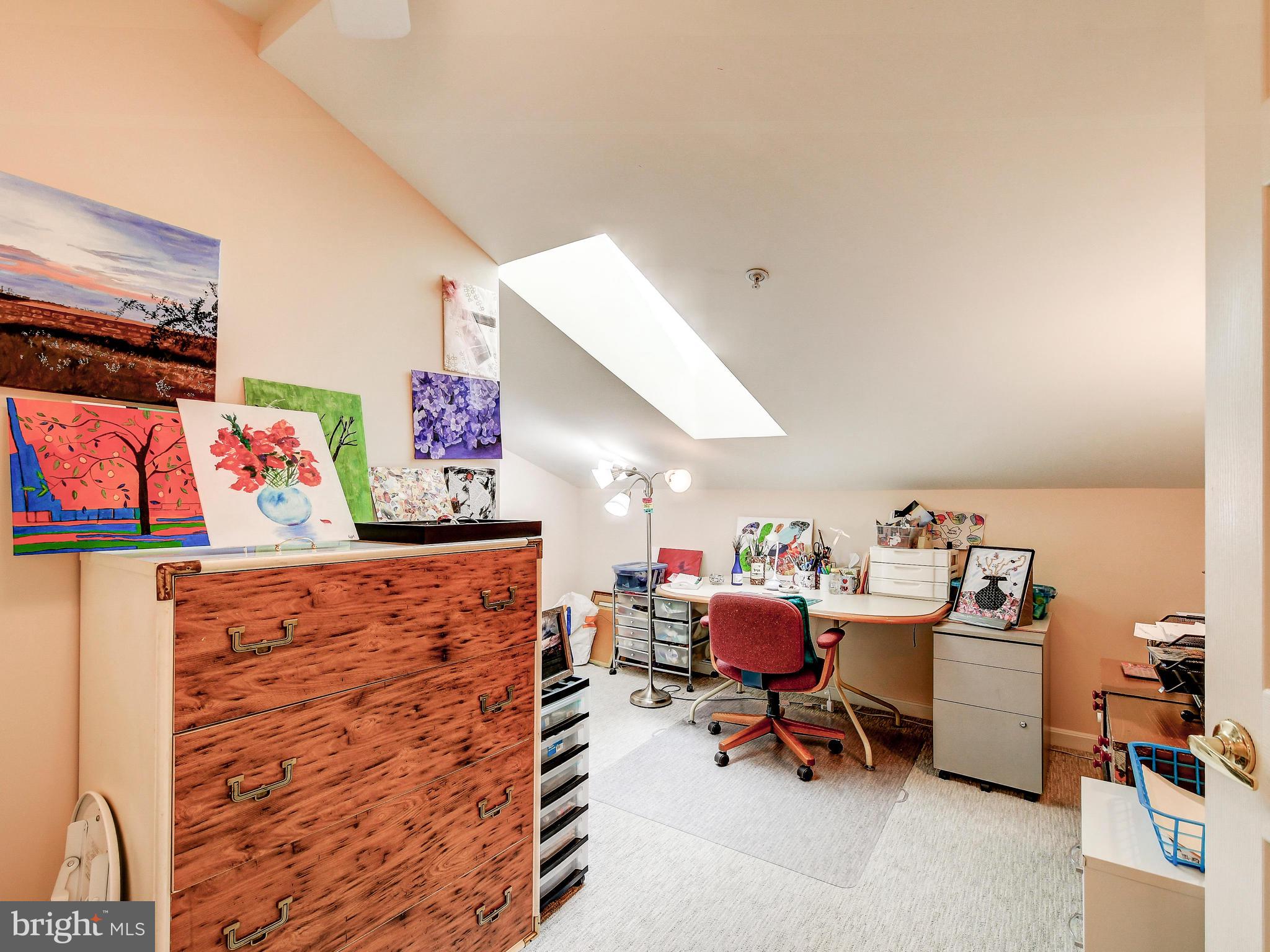 GREY ROCK VILLAS - Residential