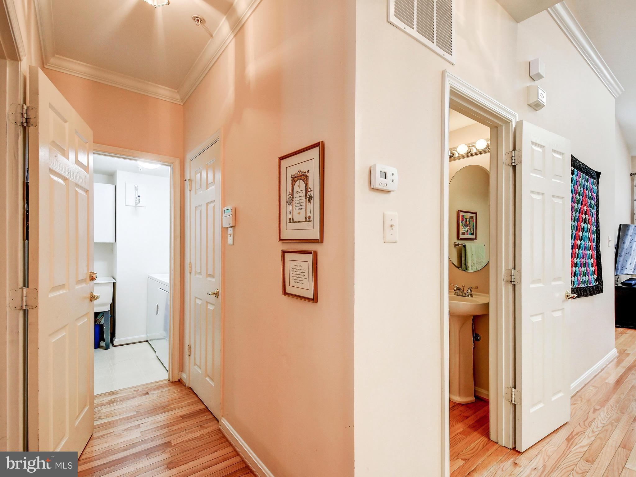 GREY ROCK VILLAS - Residential