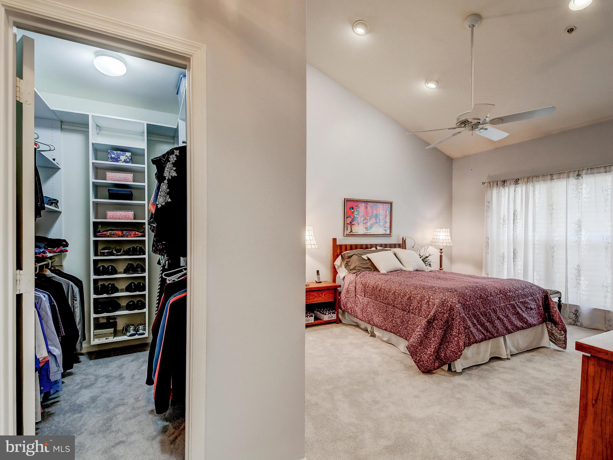 GREY ROCK VILLAS - Residential