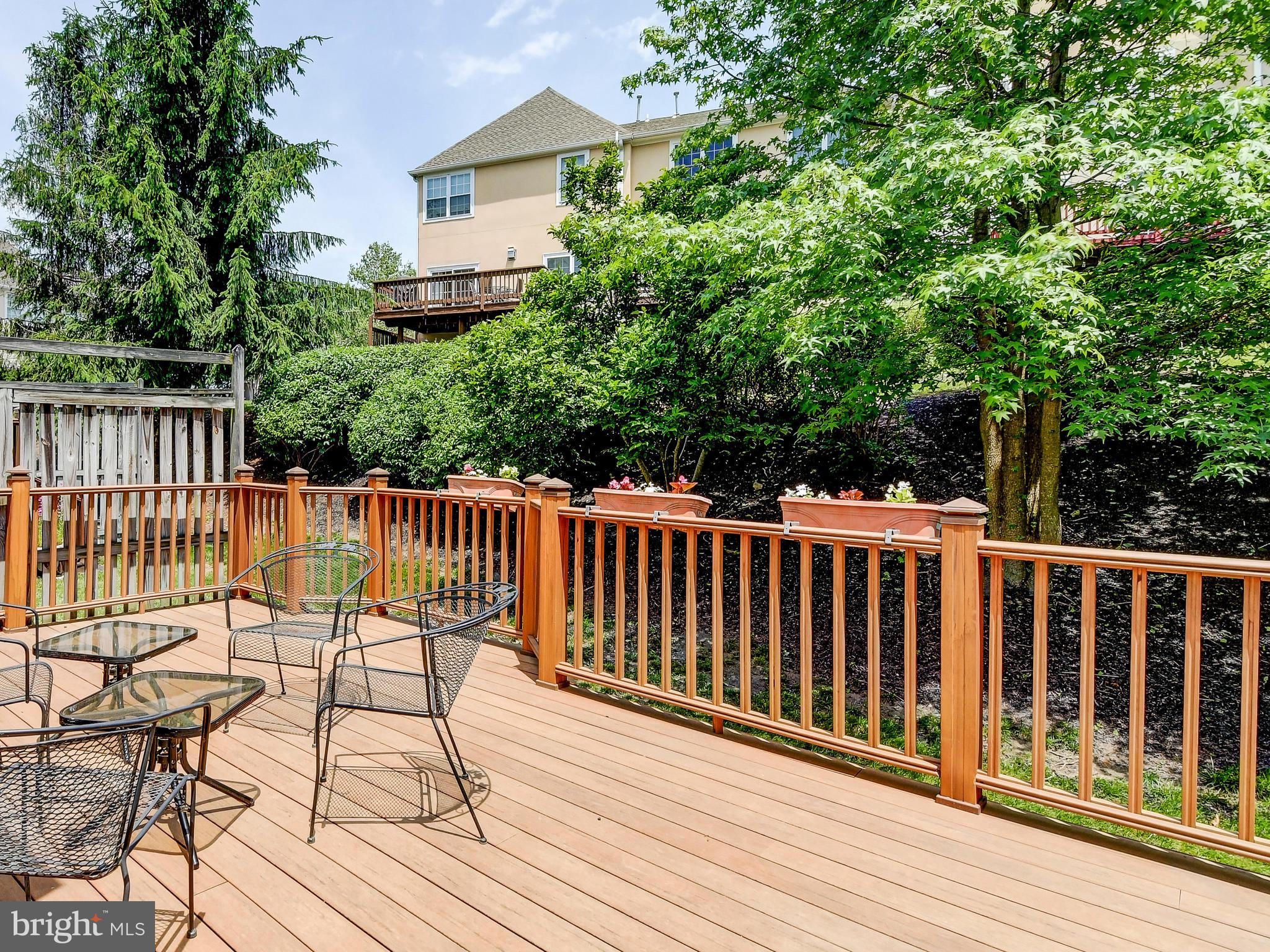 GREY ROCK VILLAS - Residential