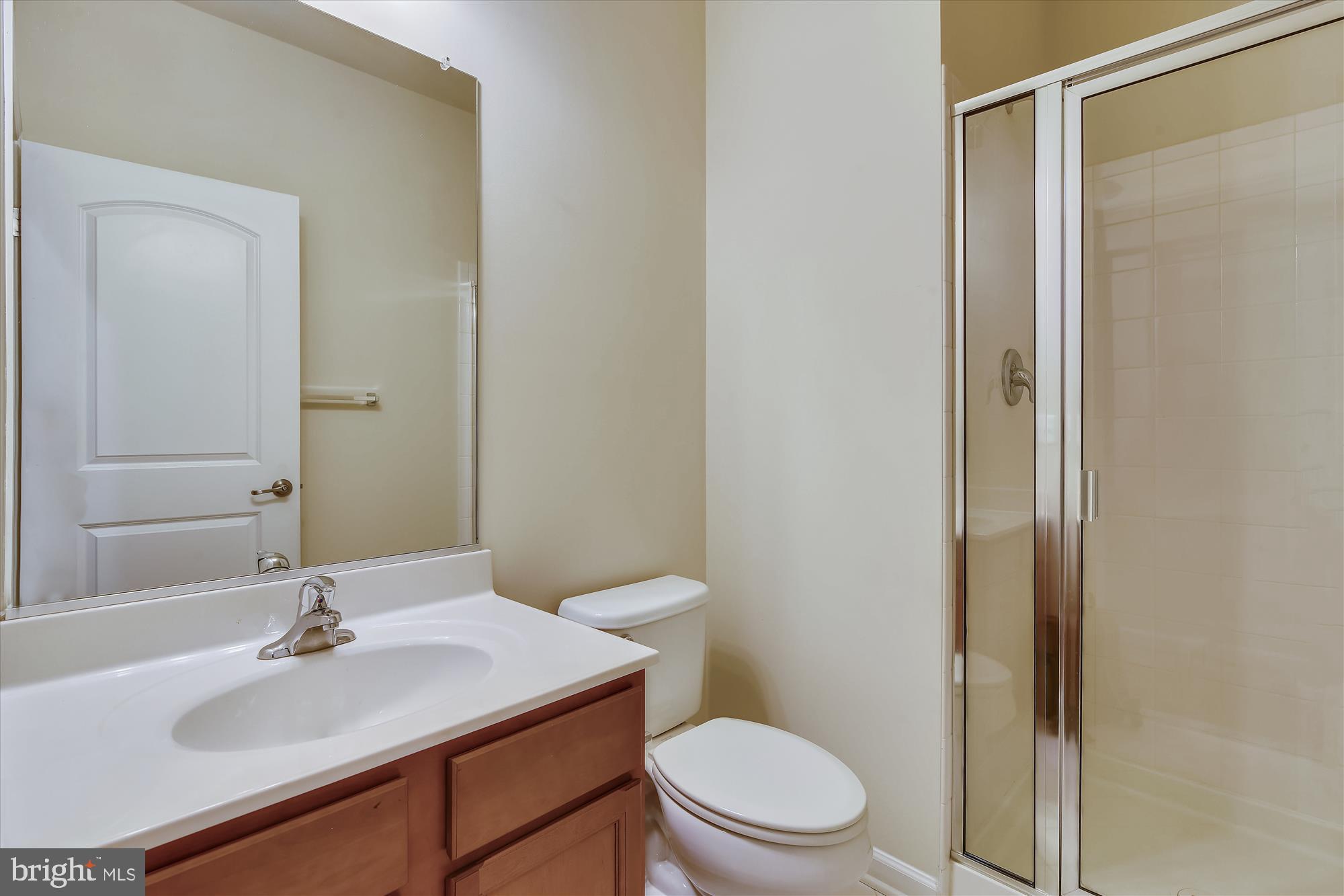 EAST GATE ONE - Residential Lease