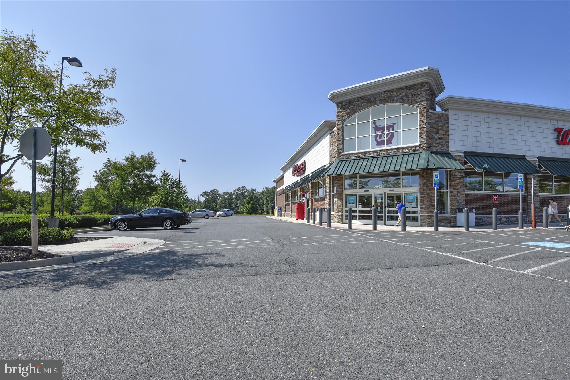 EAST GATE ONE - Residential Lease