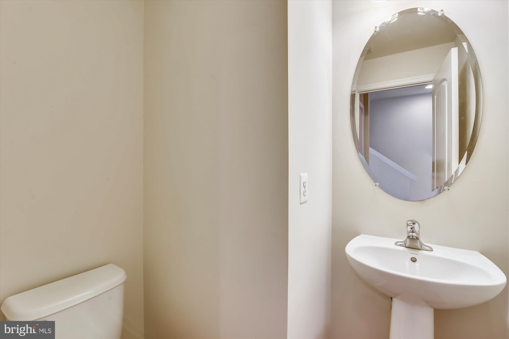 EAST GATE ONE - Residential Lease