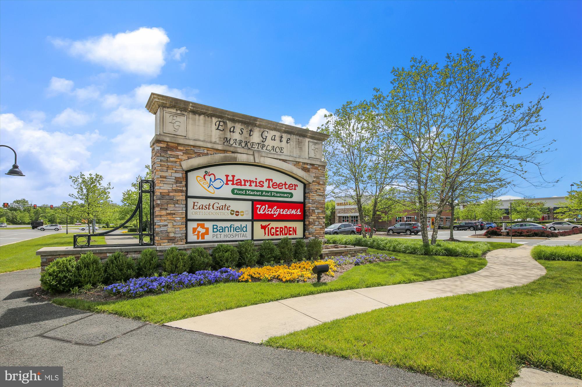 EAST GATE ONE - Residential Lease