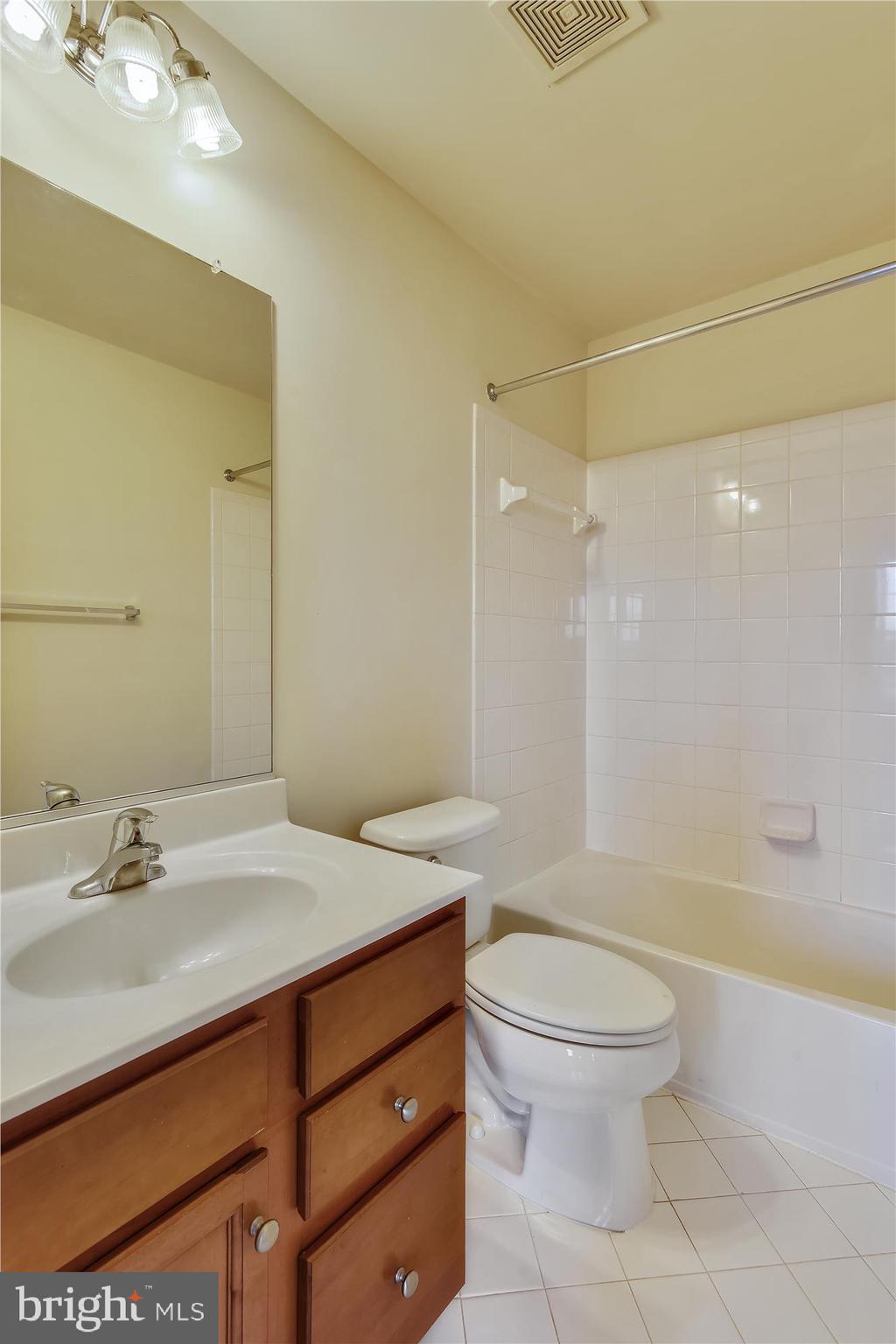 EAST GATE ONE - Residential Lease