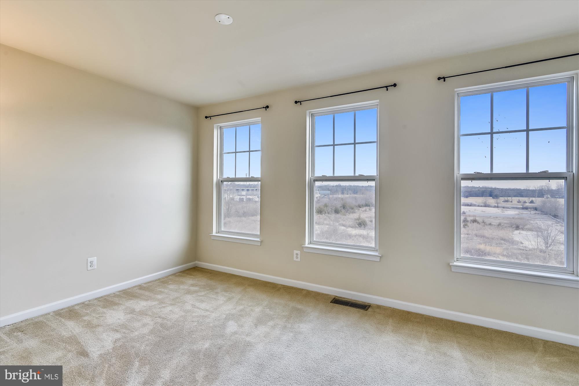 EAST GATE ONE - Residential Lease