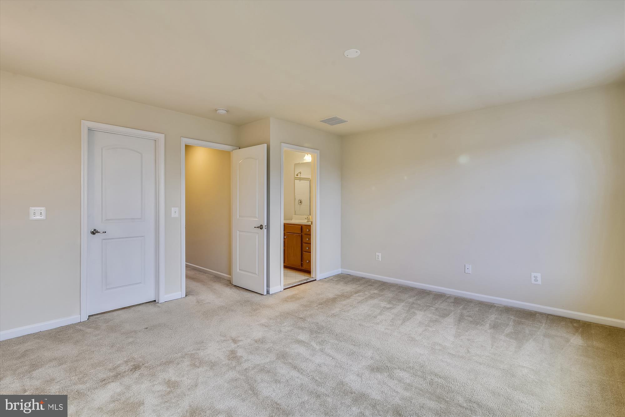 EAST GATE ONE - Residential Lease