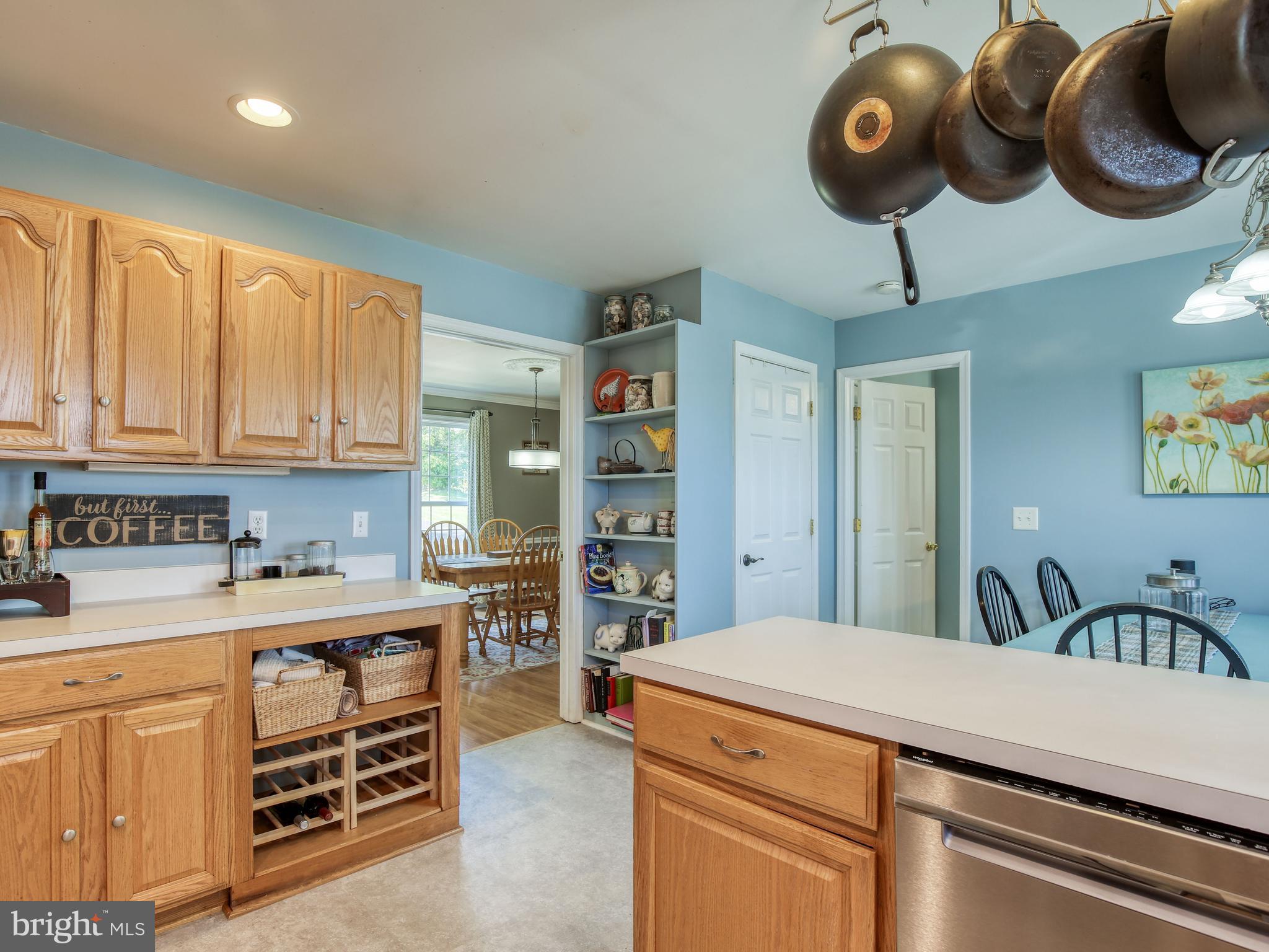 PEMBROKE GROVE - Residential