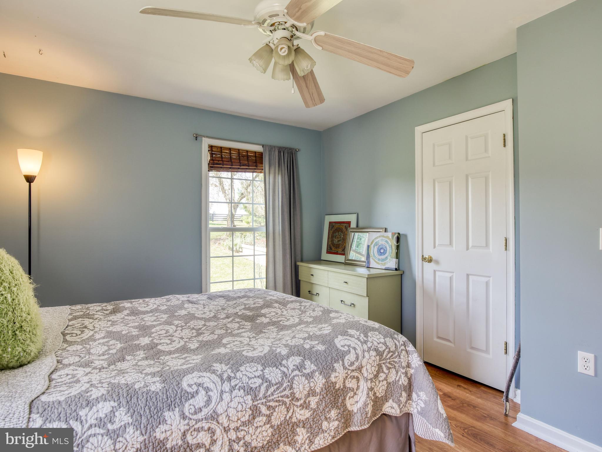 PEMBROKE GROVE - Residential