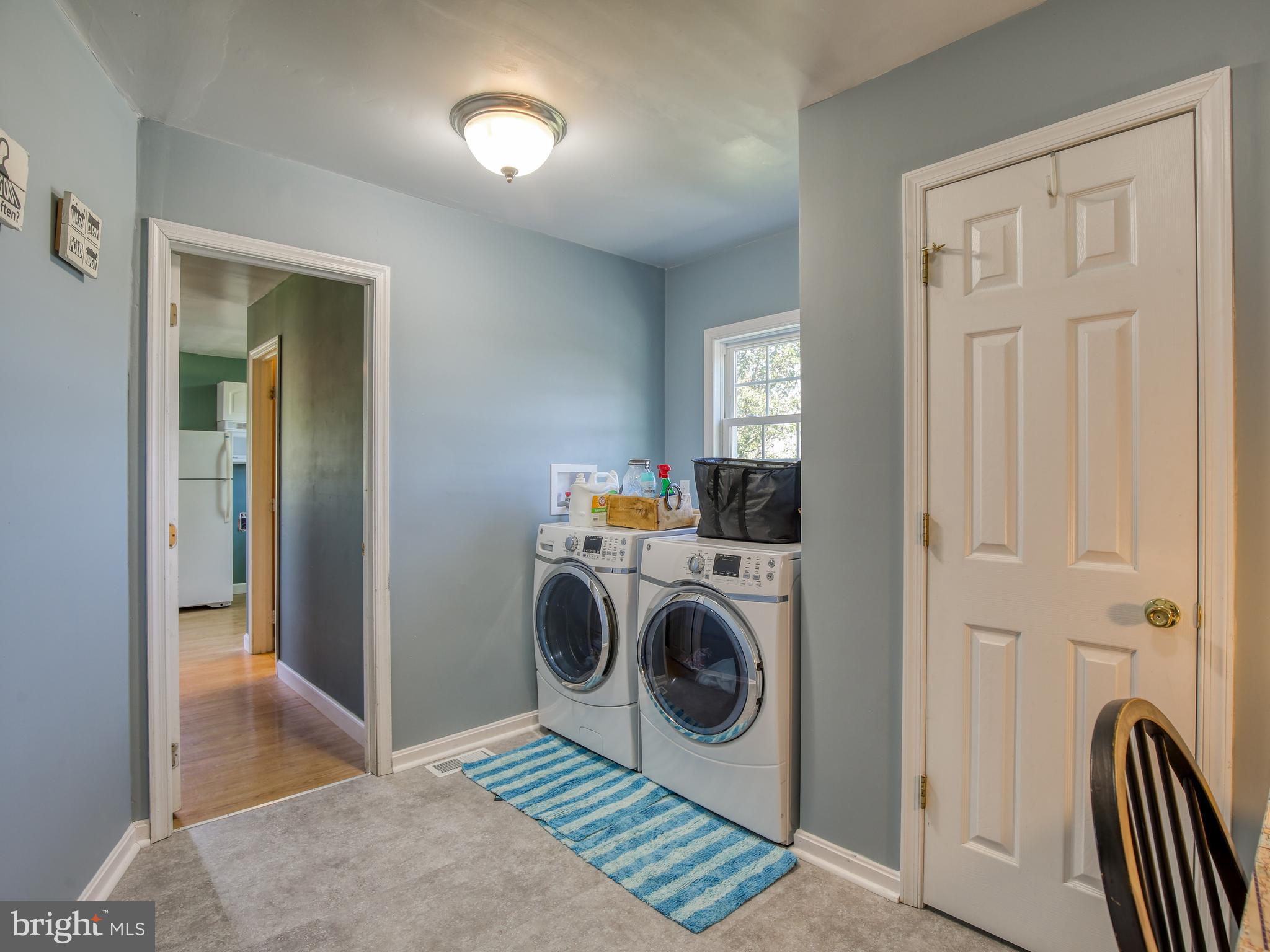 PEMBROKE GROVE - Residential