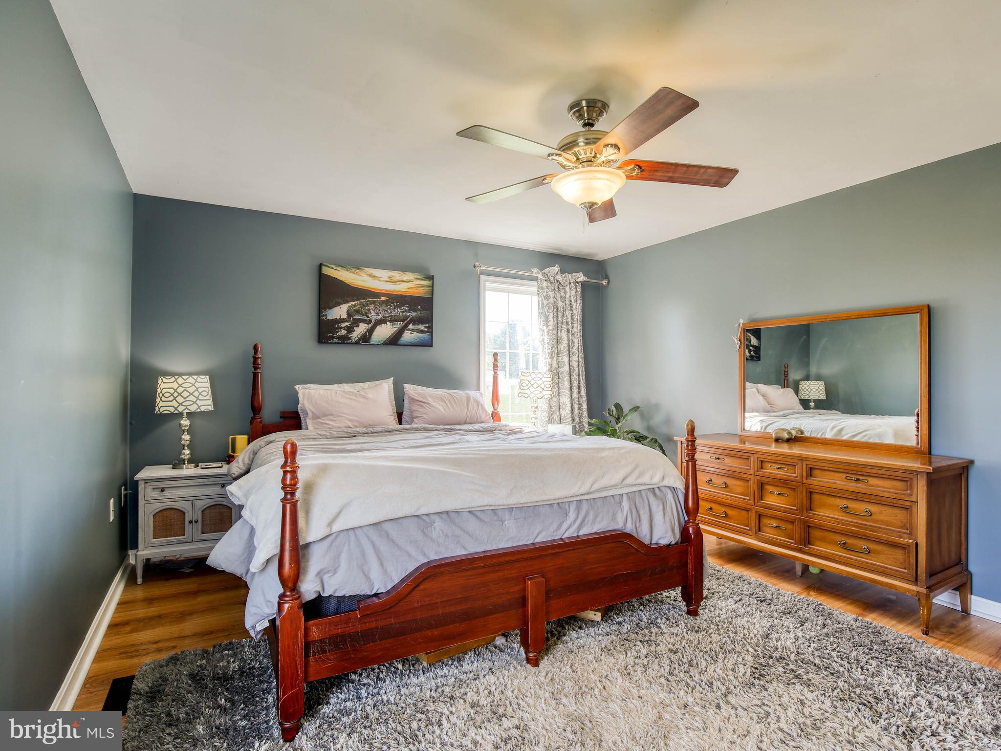 PEMBROKE GROVE - Residential