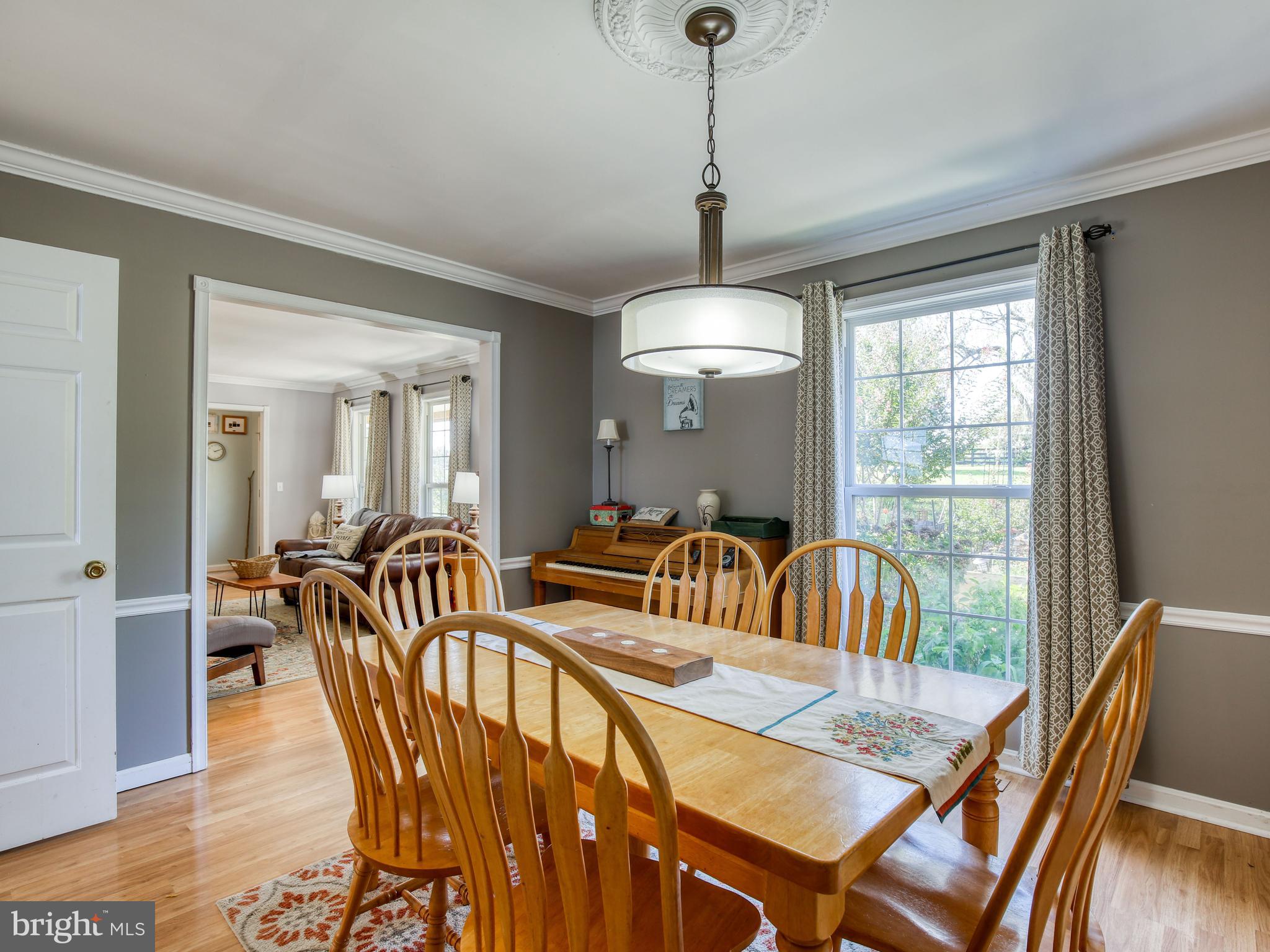 PEMBROKE GROVE - Residential