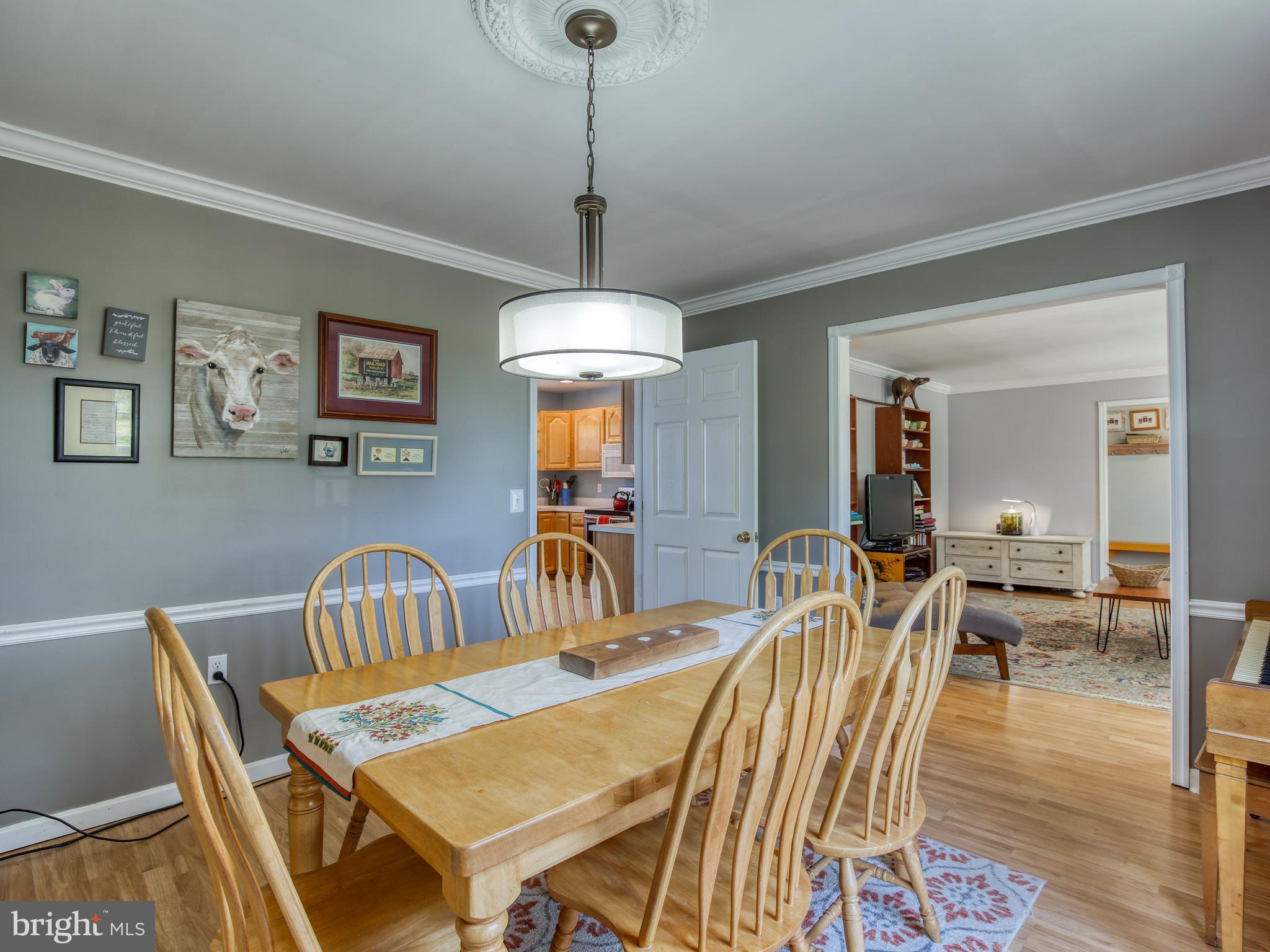 PEMBROKE GROVE - Residential