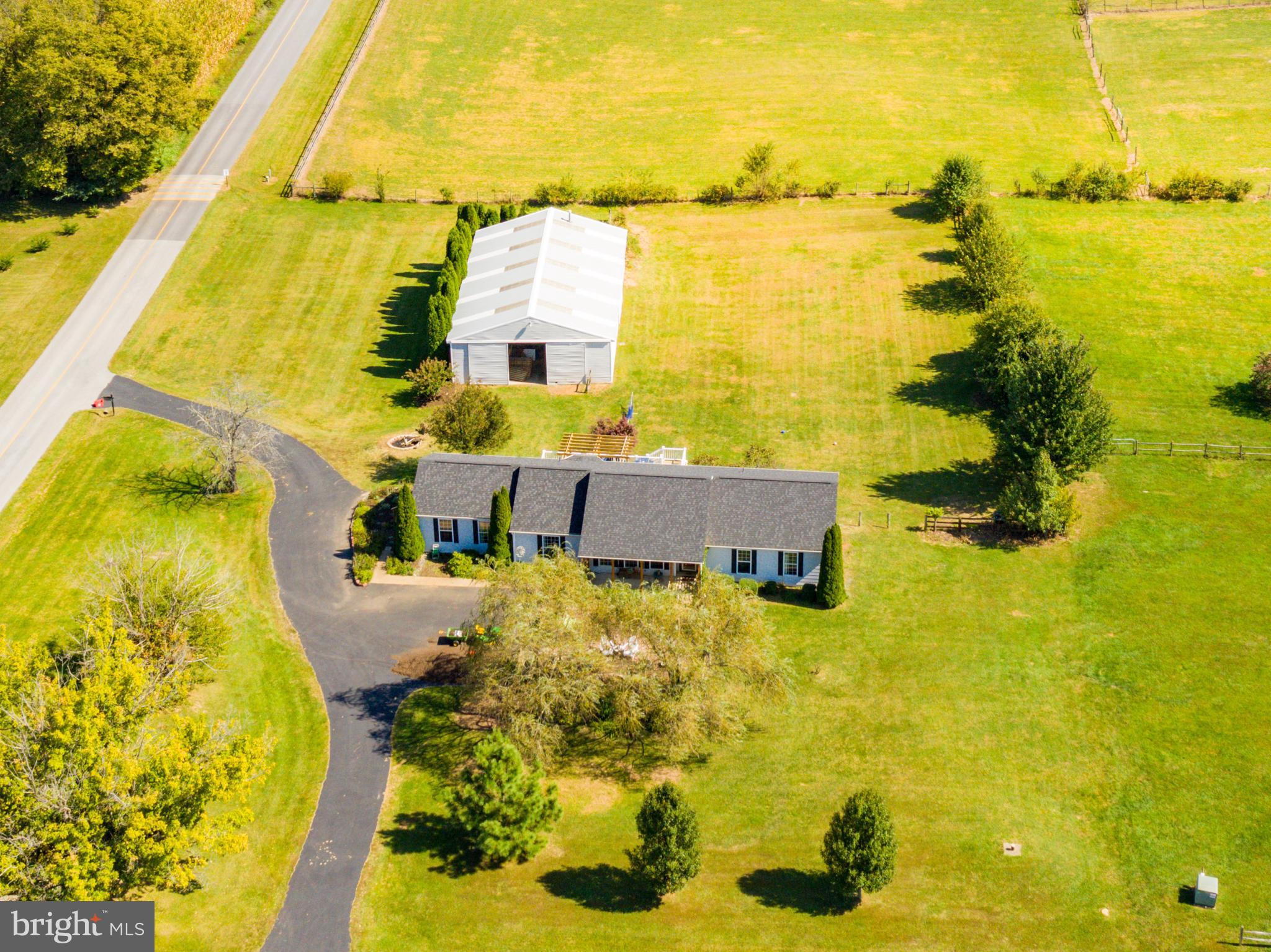 PEMBROKE GROVE - Residential