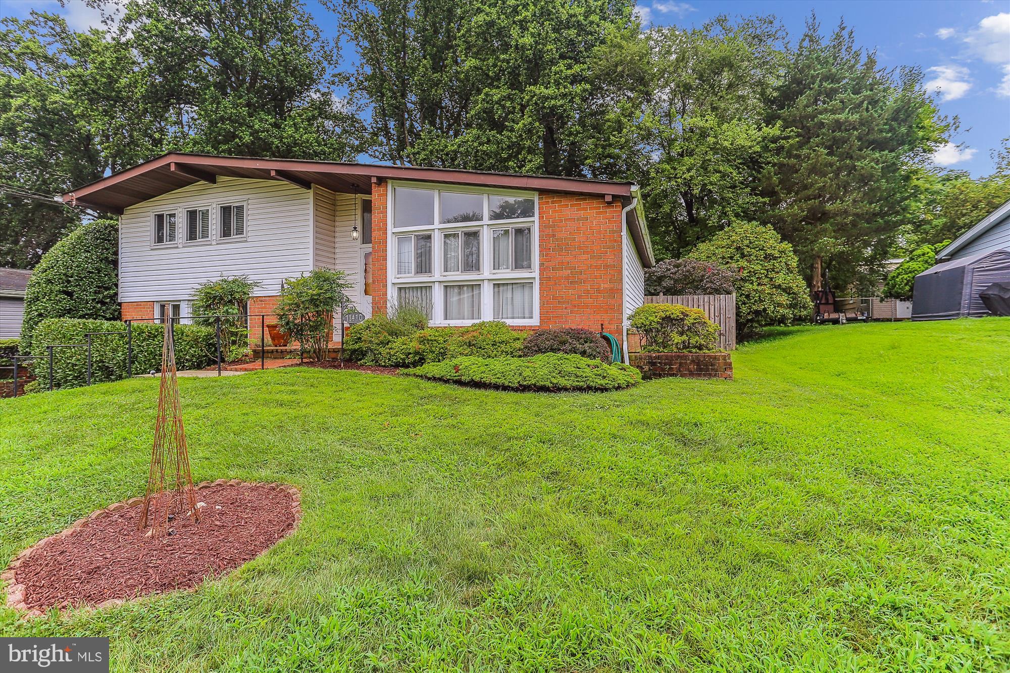 11410 ROCKBRIDGE ROAD