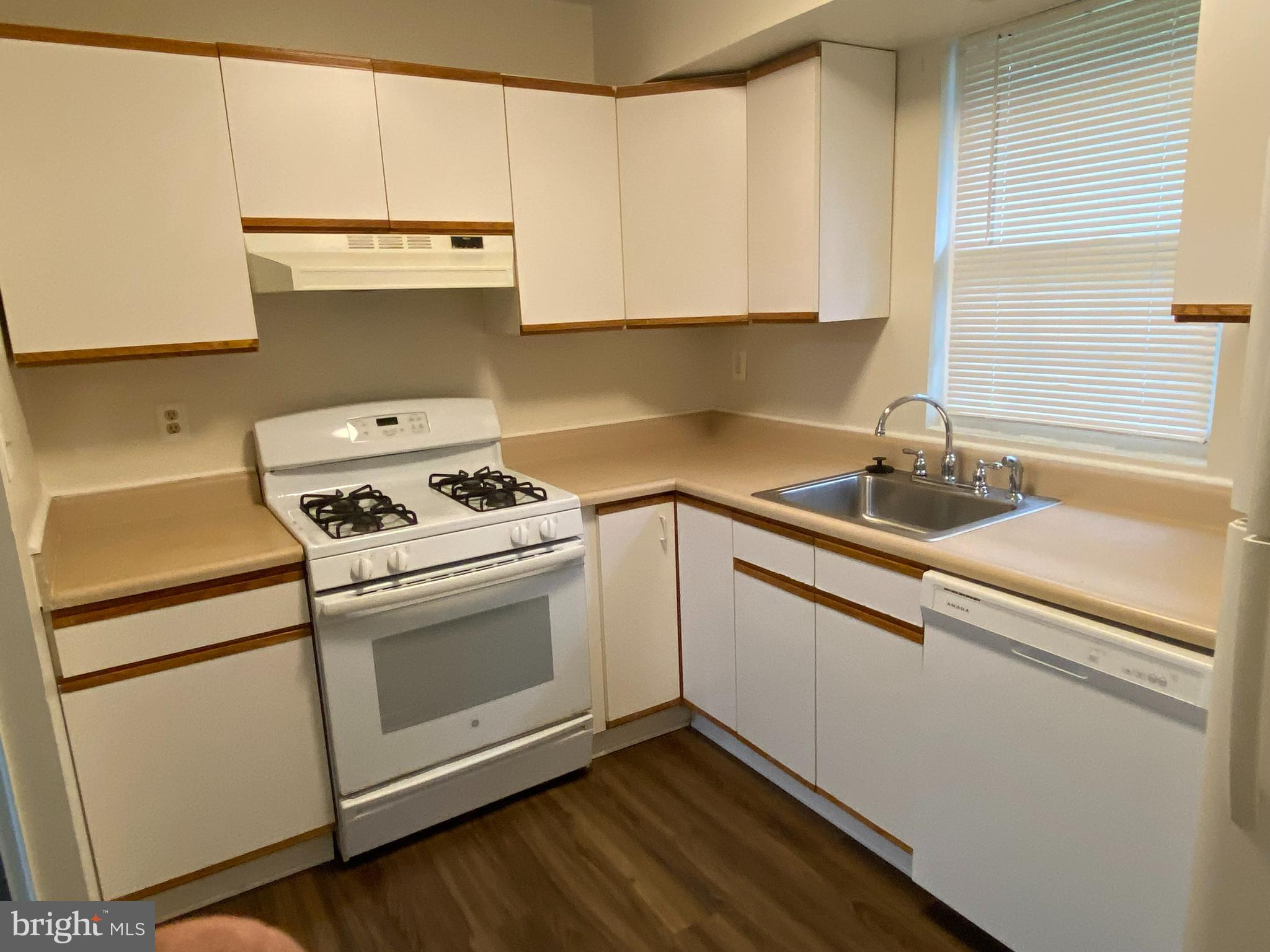 GARDENS AT OWINGS MILLS - Residential Lease