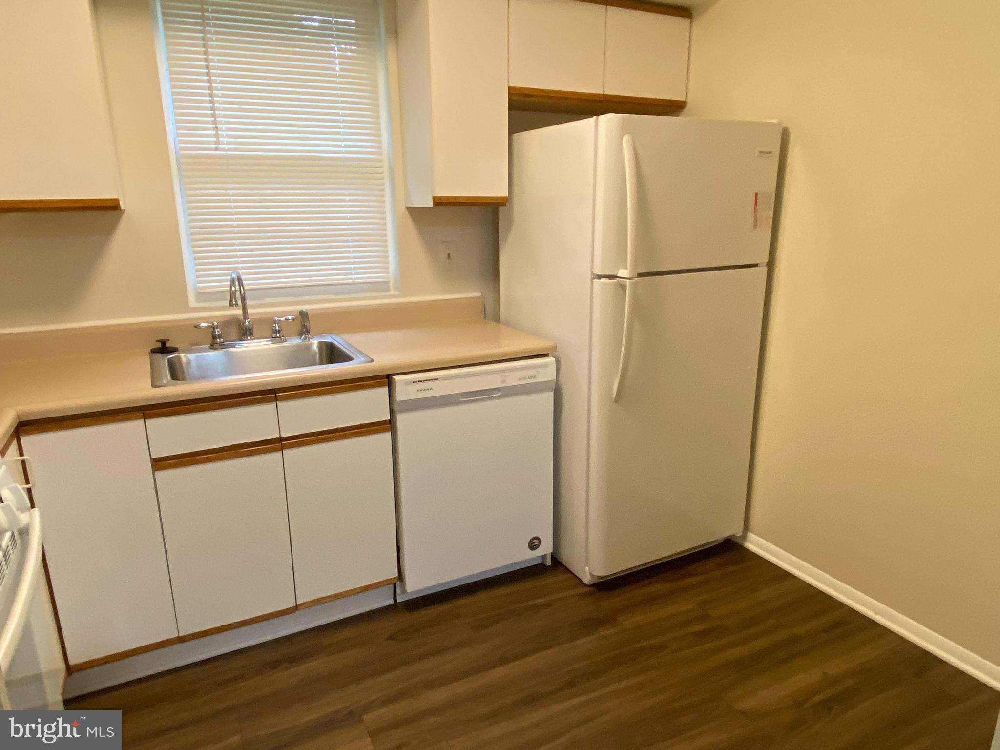 GARDENS AT OWINGS MILLS - Residential Lease