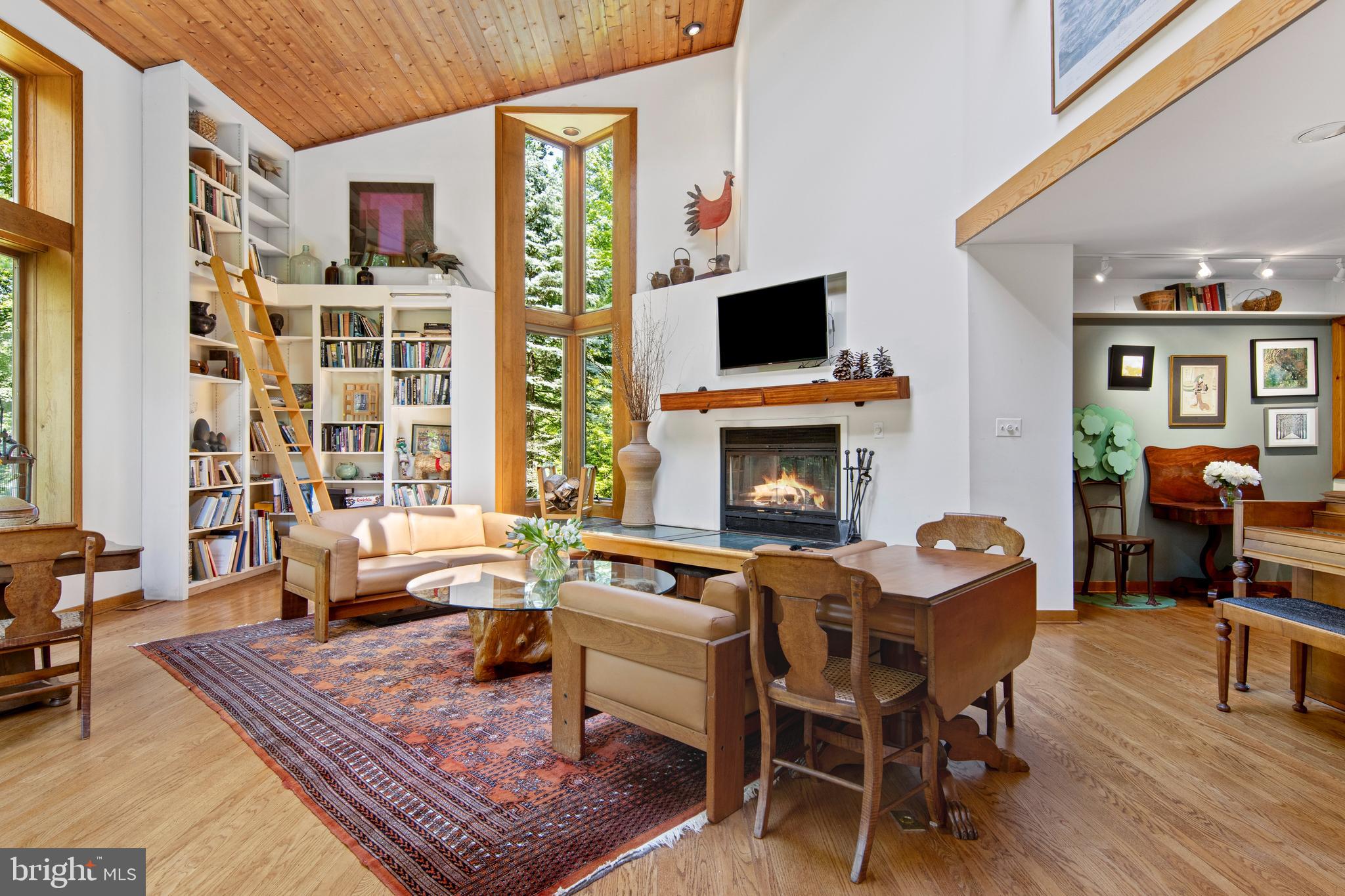 PENDLE HILL - Residential