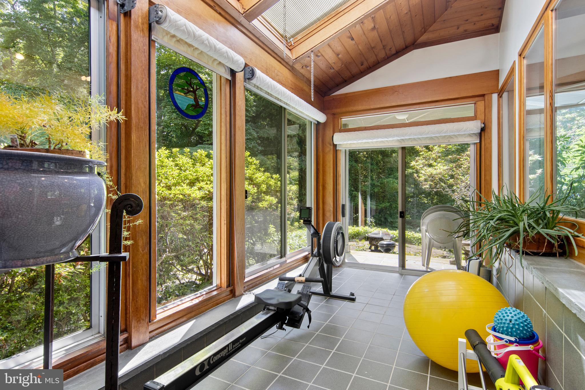 PENDLE HILL - Residential