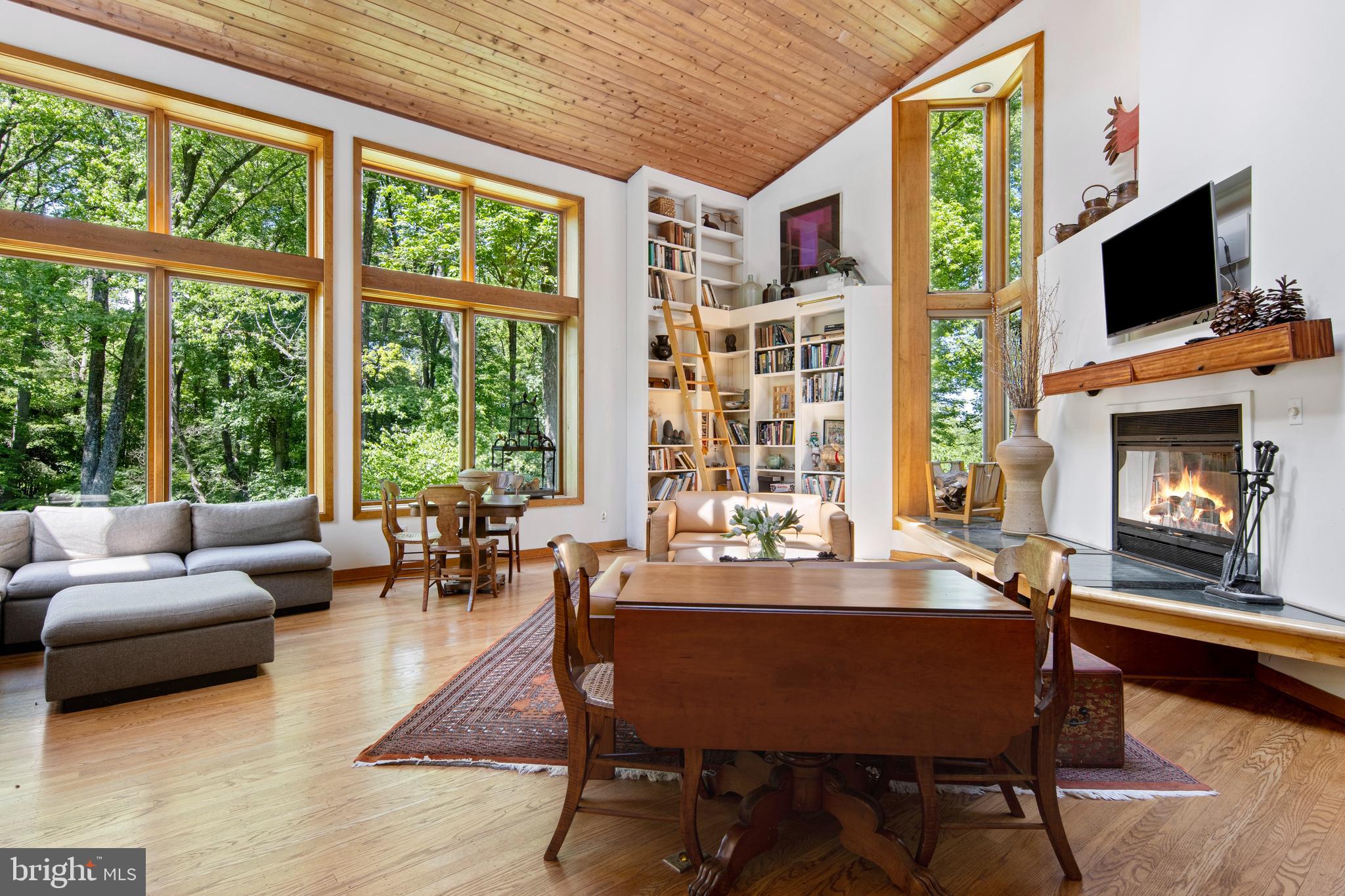 PENDLE HILL - Residential